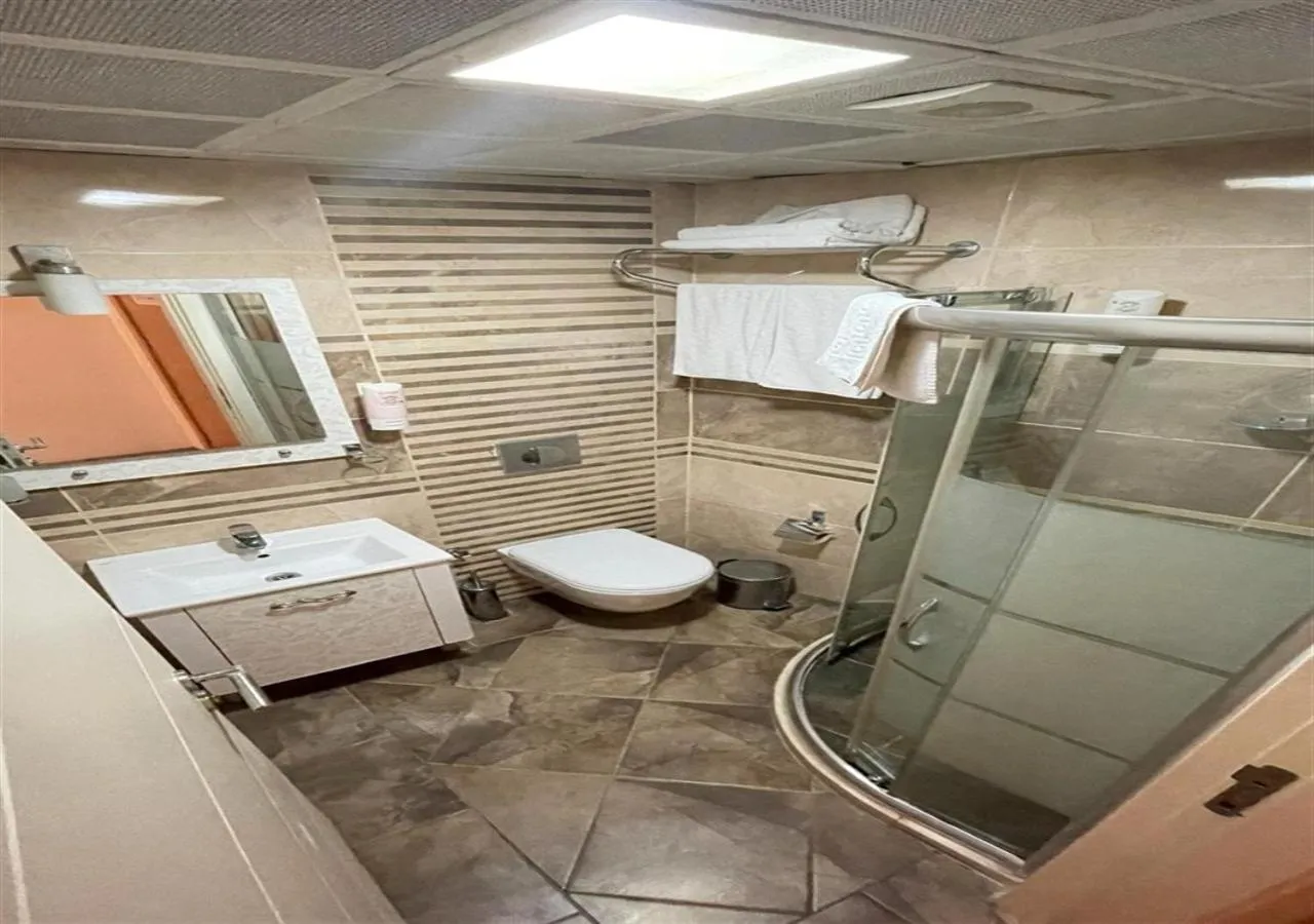 Shower in Montagna Hera Hotel Taksim