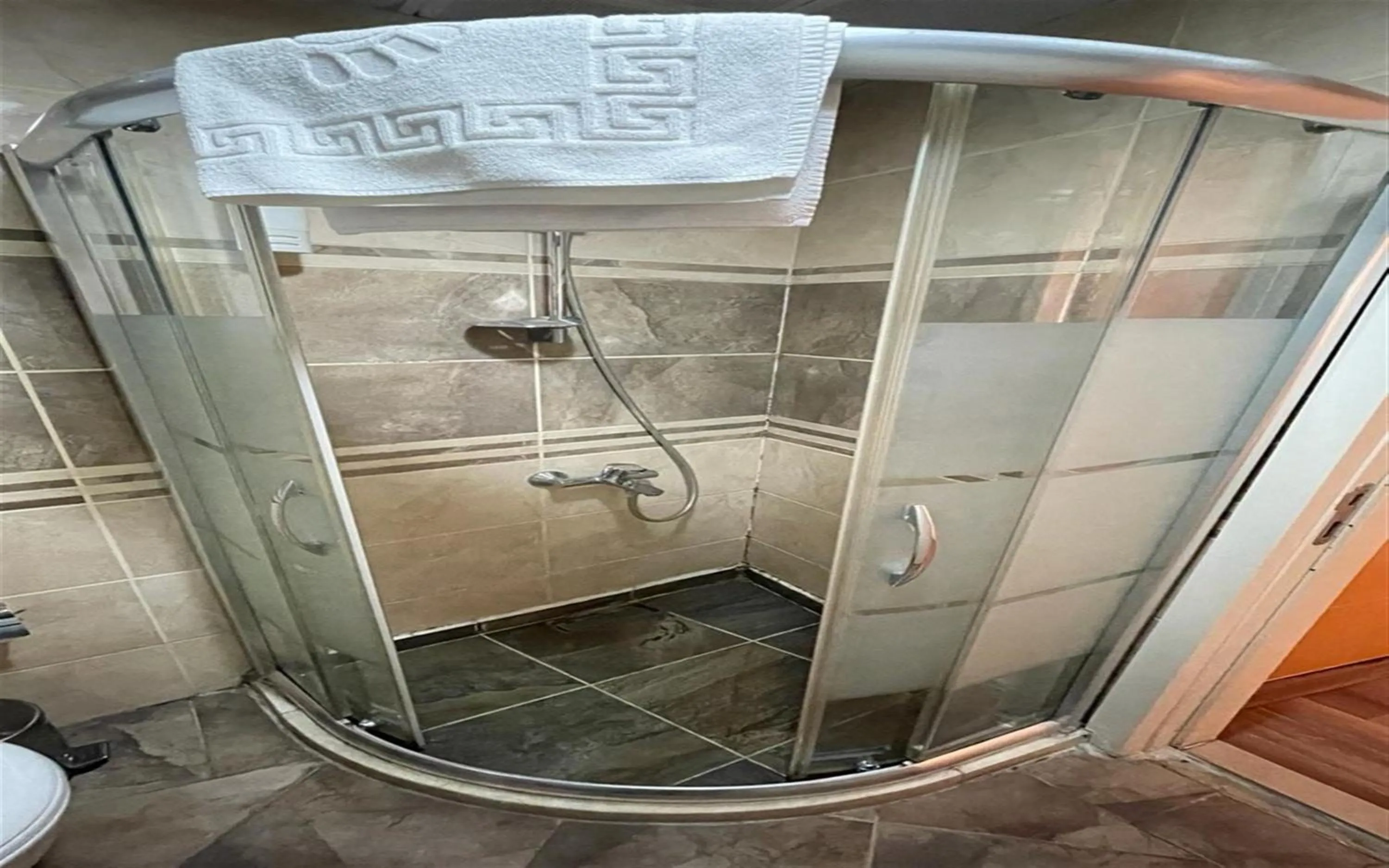 Shower in Montagna Hera Hotel Taksim