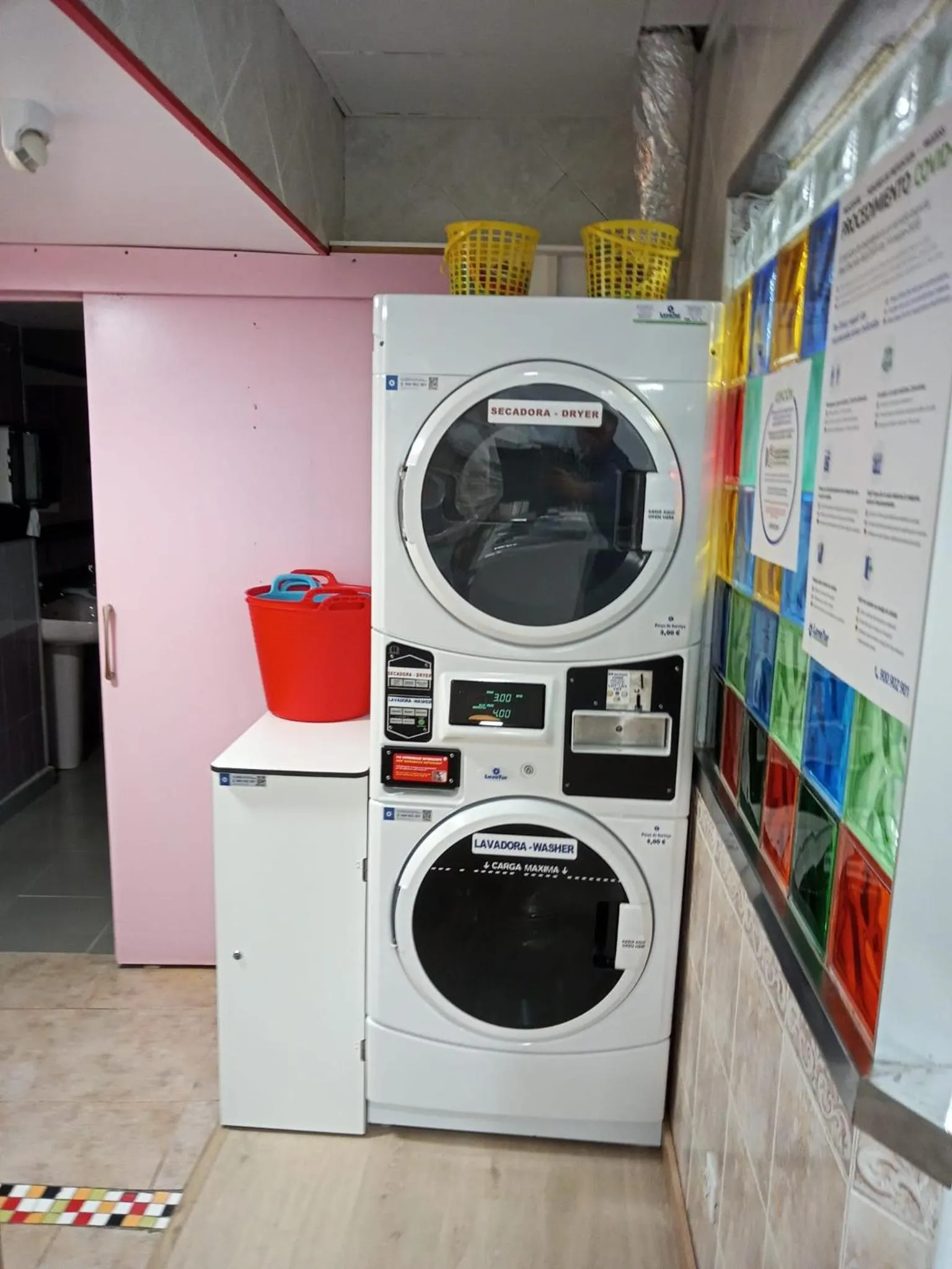 laundry in A Fonte De Compostela