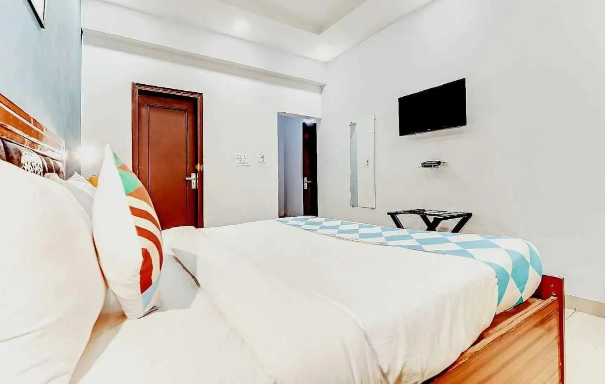 Bedroom, Bed in Hotel O Comfortable stay