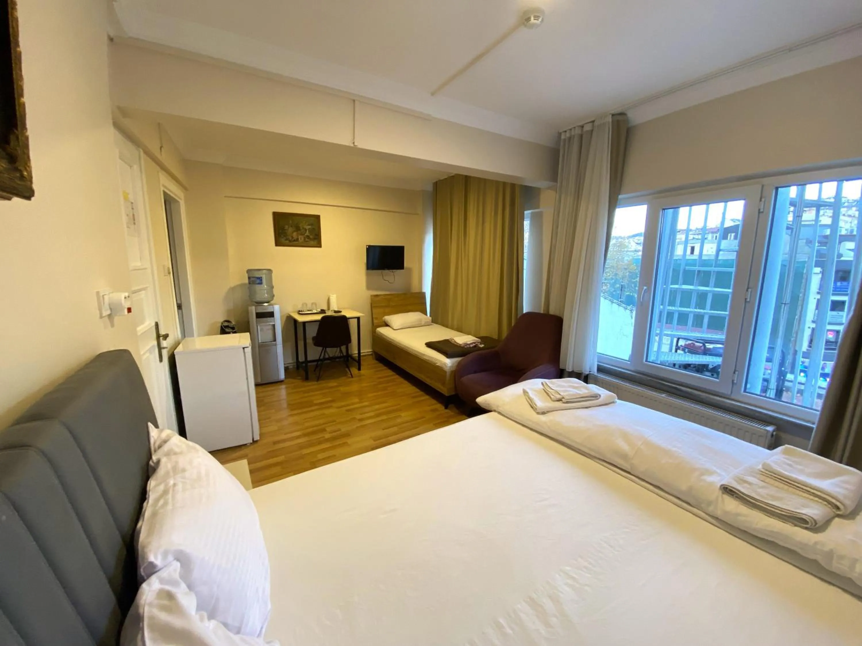 Bed in Meydan Pansiyon Uskudar