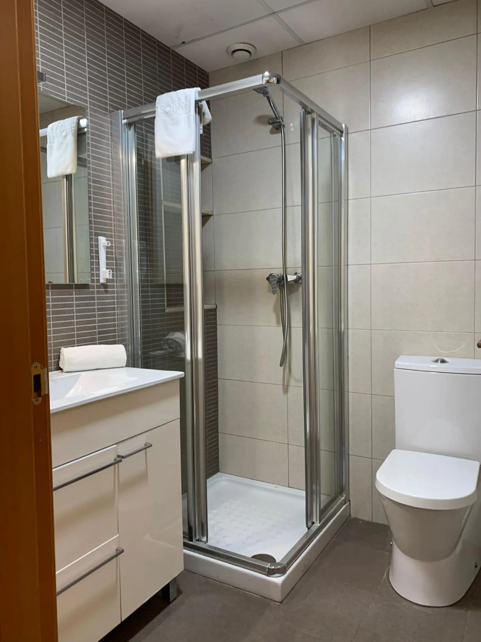 Bathroom in Luxury Apartments Puerto Valencia