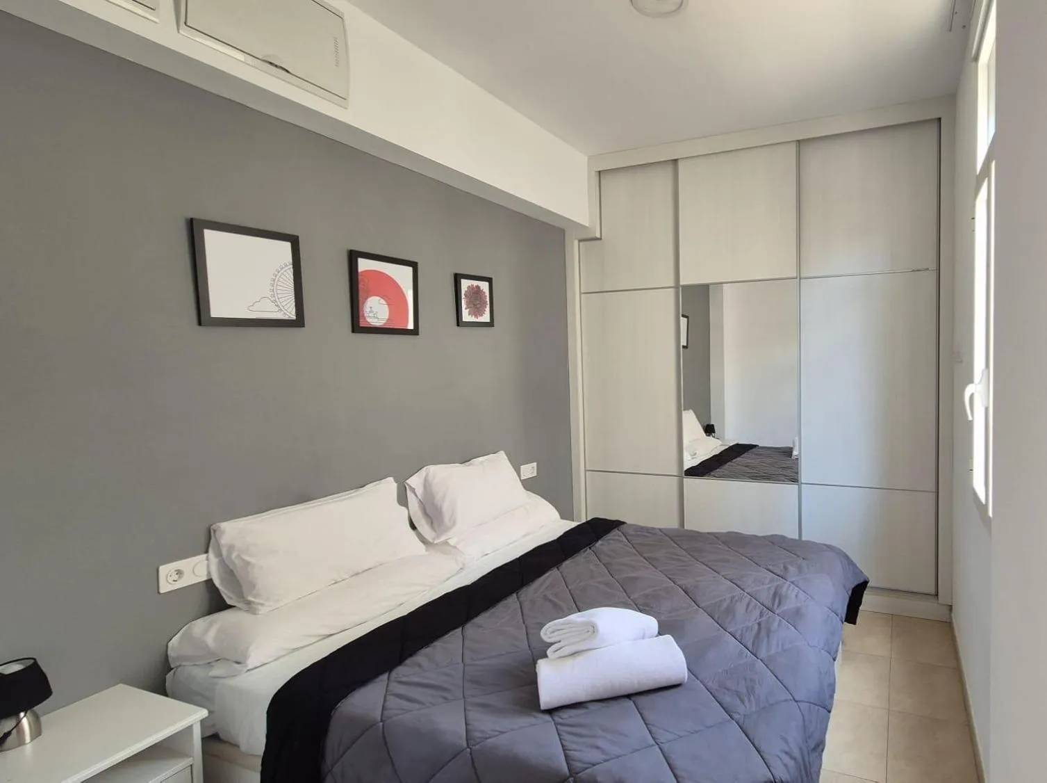 Bed in Luxury Apartments Puerto Valencia