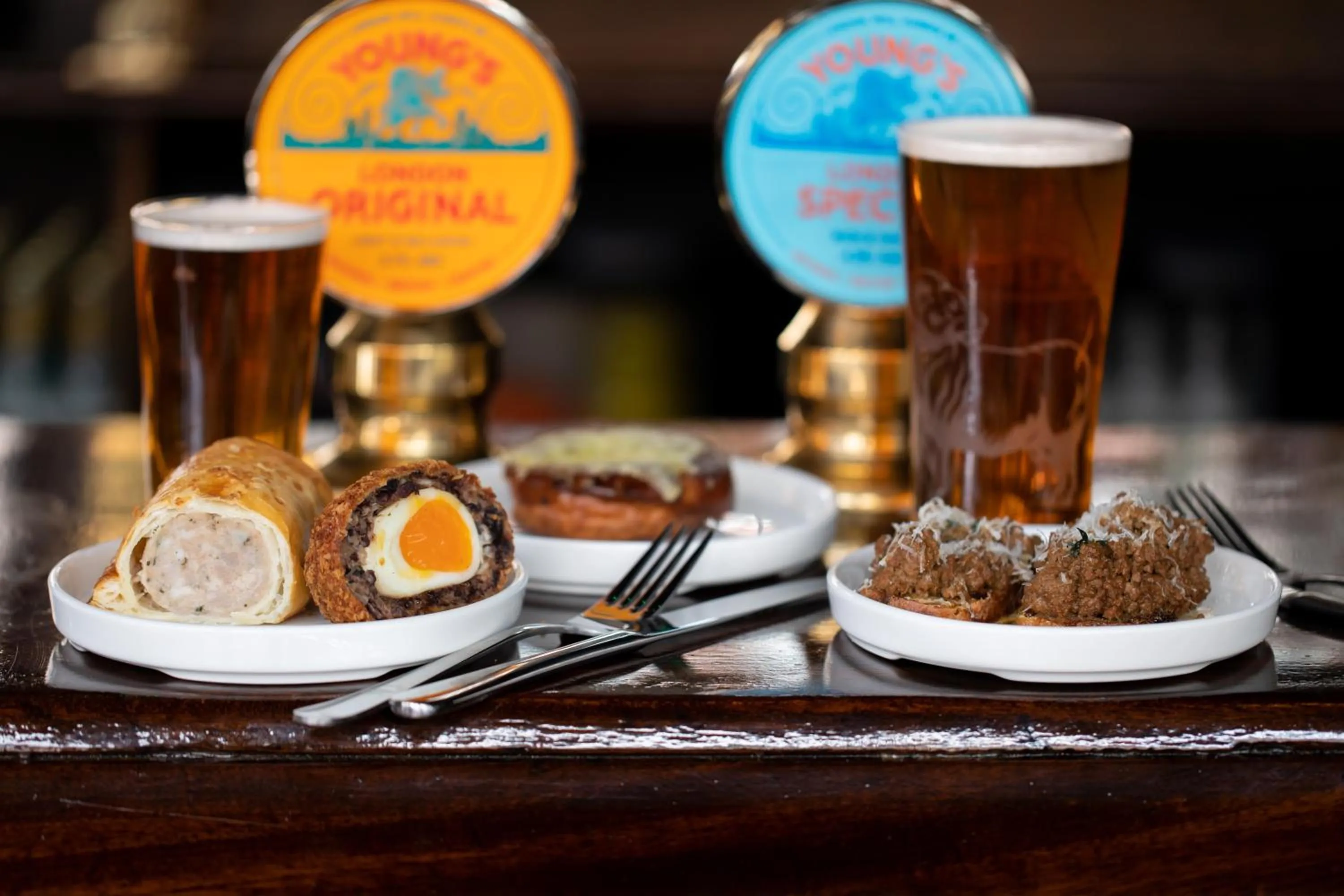 Food and drinks in Spread Eagle