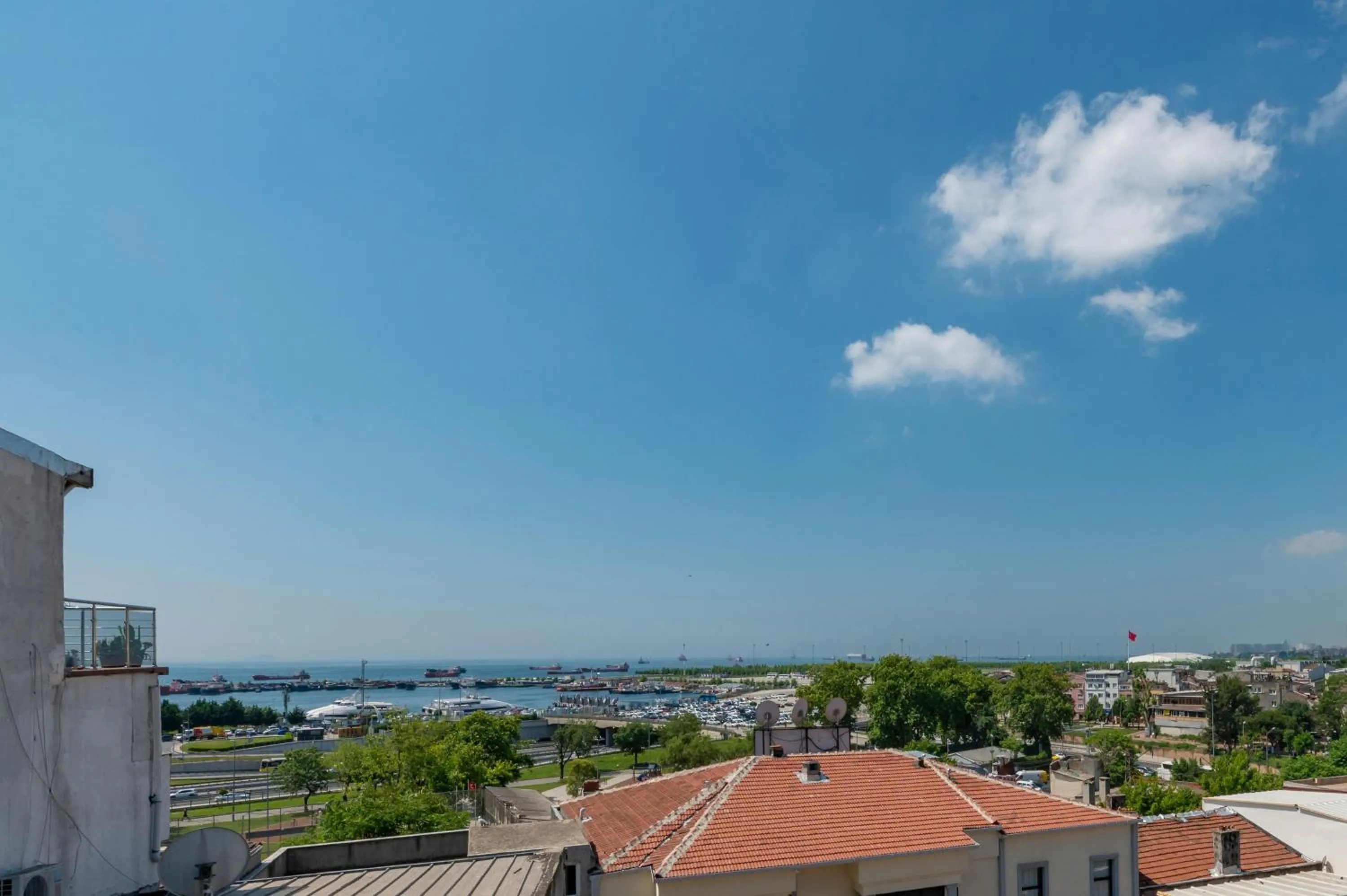 Sea view in Bazaar Hotels Old City