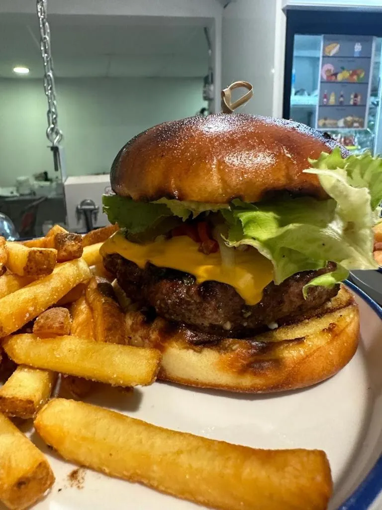 Restaurant/places to eat in Douglas Highway Inn Hotel