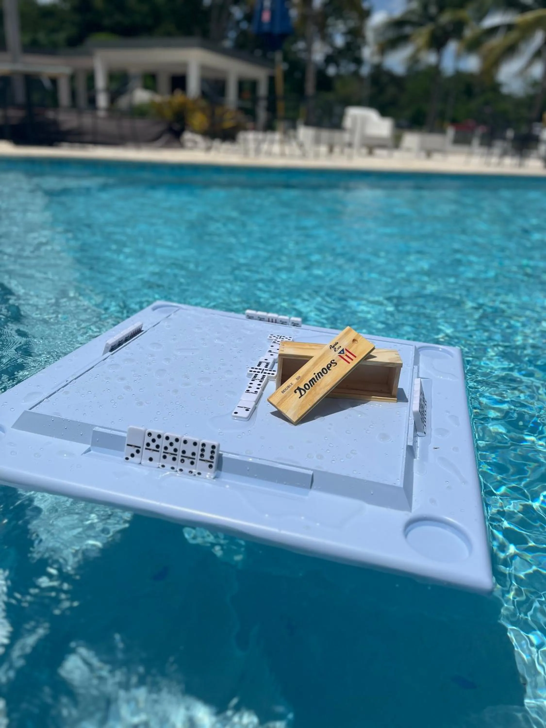 Swimming pool in Douglas Highway Inn Hotel