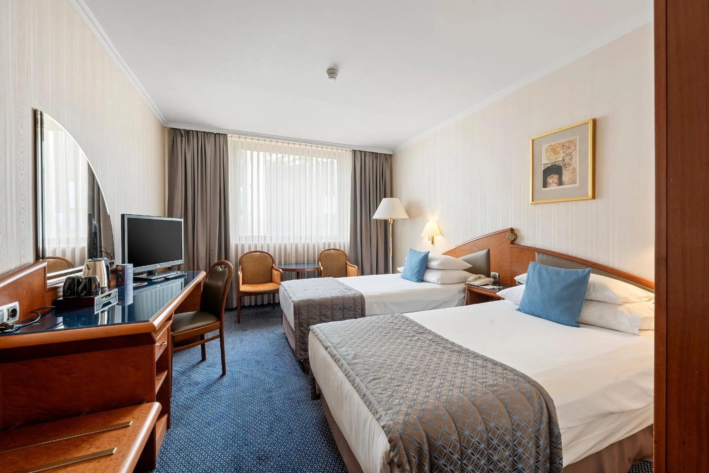 Bedroom, Bed in Panorama by Verdi Hotels