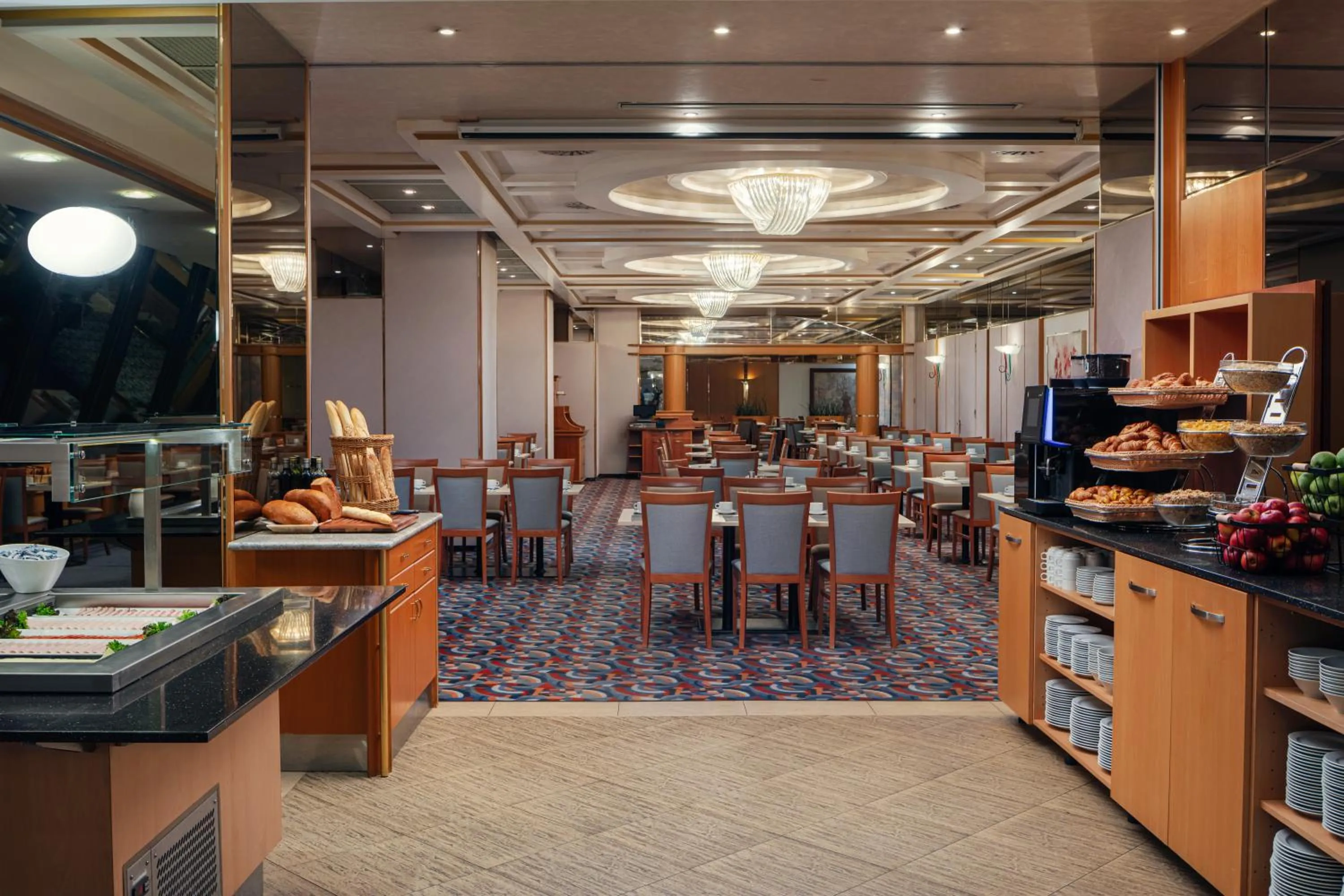 Restaurant/places to eat in Panorama by Verdi Hotels