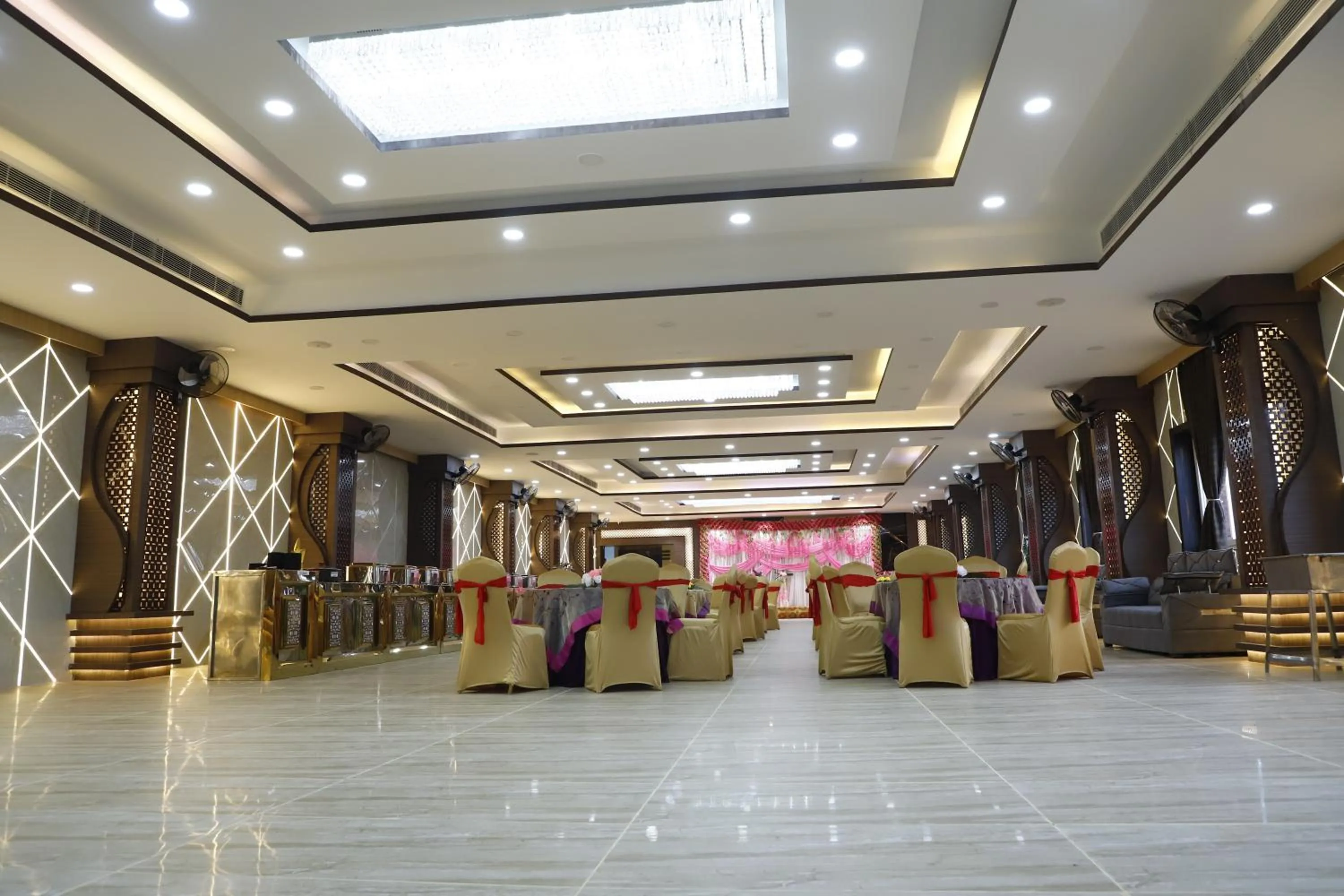 Banquet/Function facilities in THE BODHI PALACE RESORT