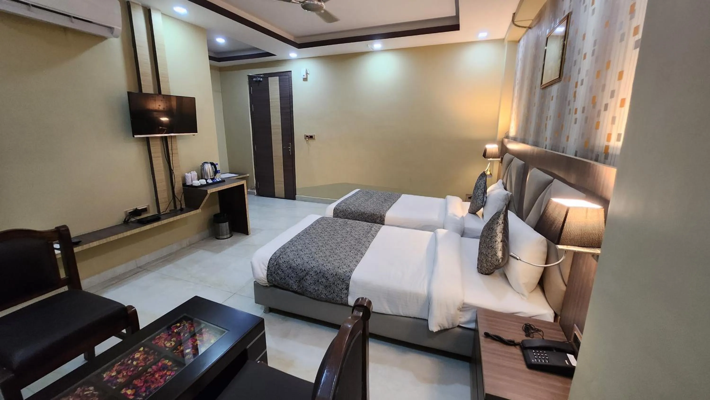 Photo of the whole room, Bed in THE BODHI PALACE RESORT