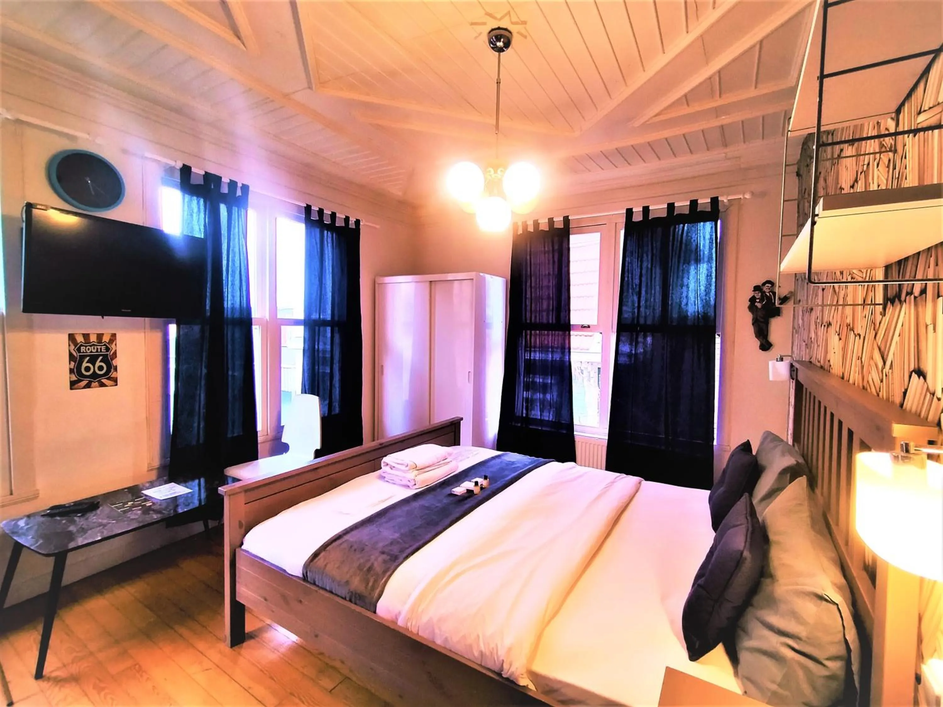 Photo of the whole room in Dreamers V&V Hotel Cihangir