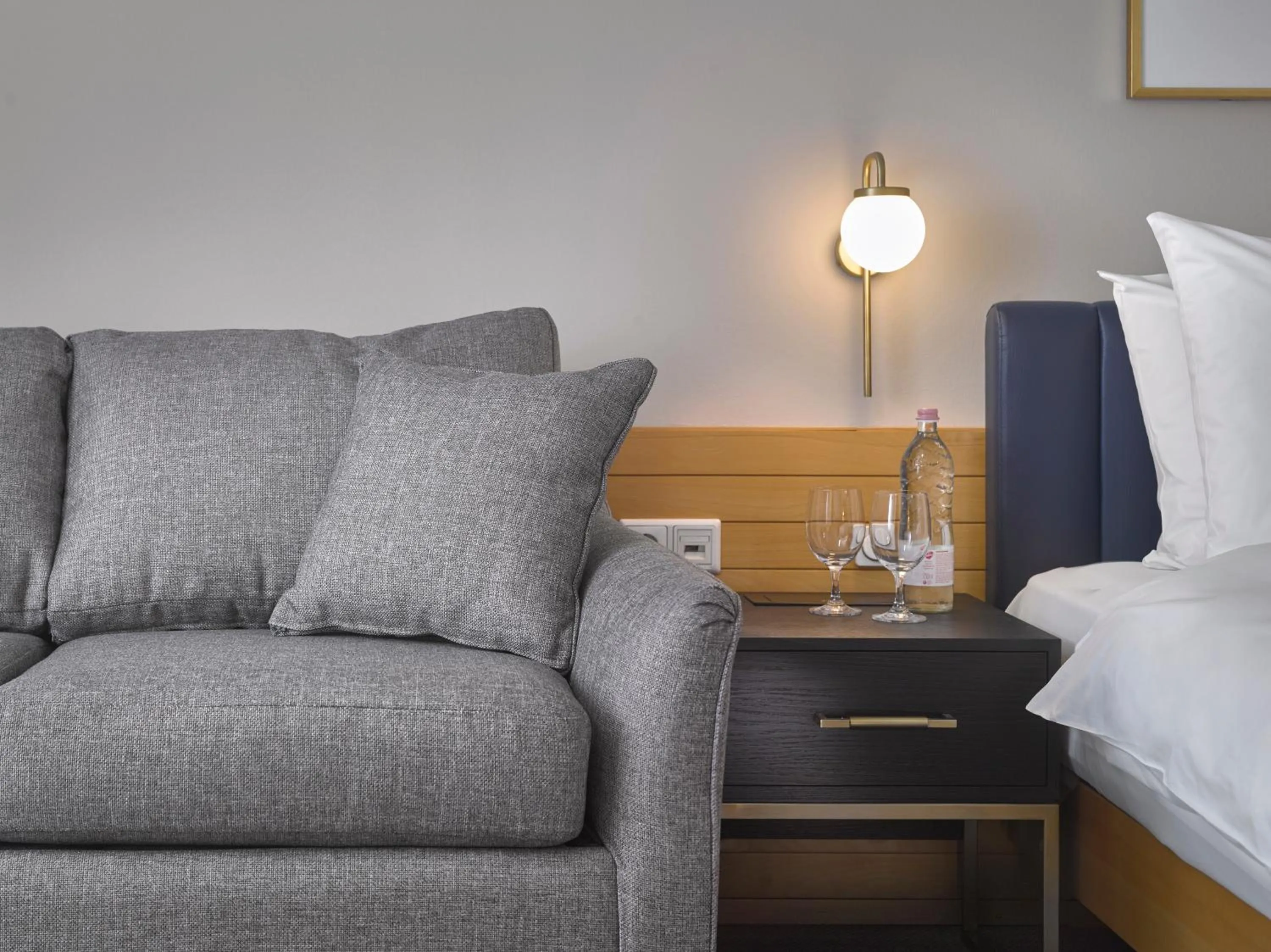 Bed in K+K Hotel Fenix