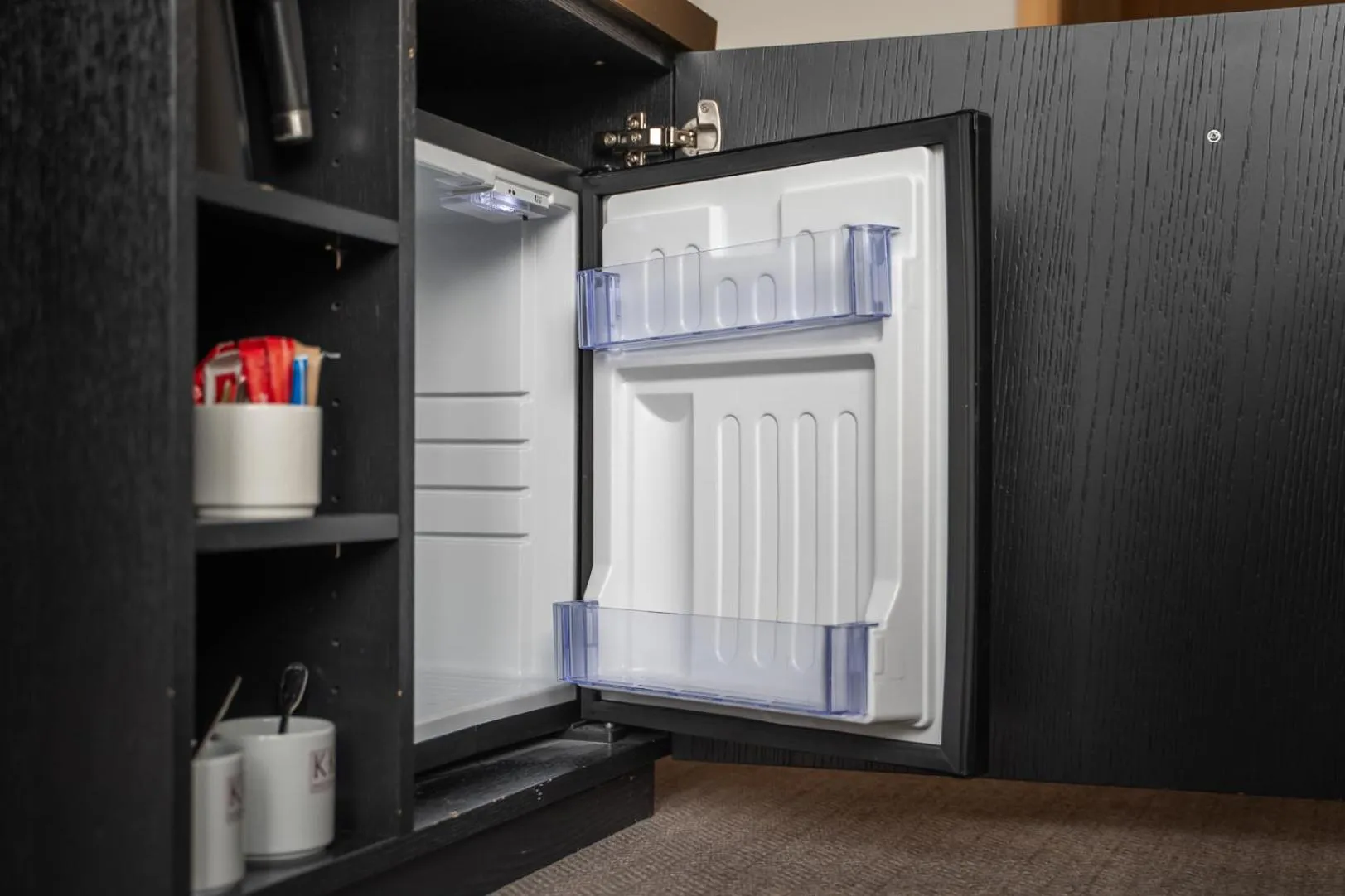 minibar in K+K Hotel Fenix