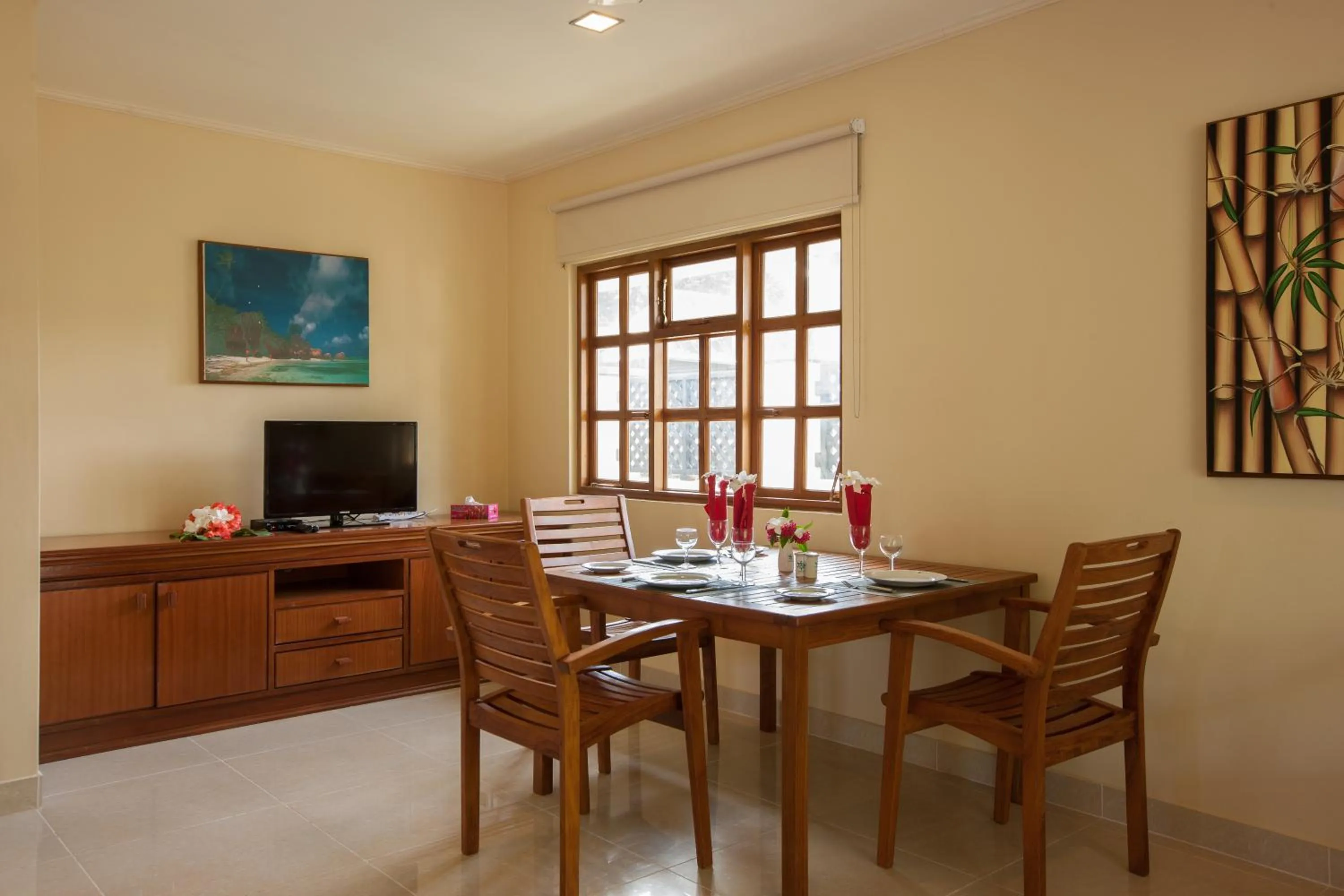Dining area in Le Relax Self Catering Apartment