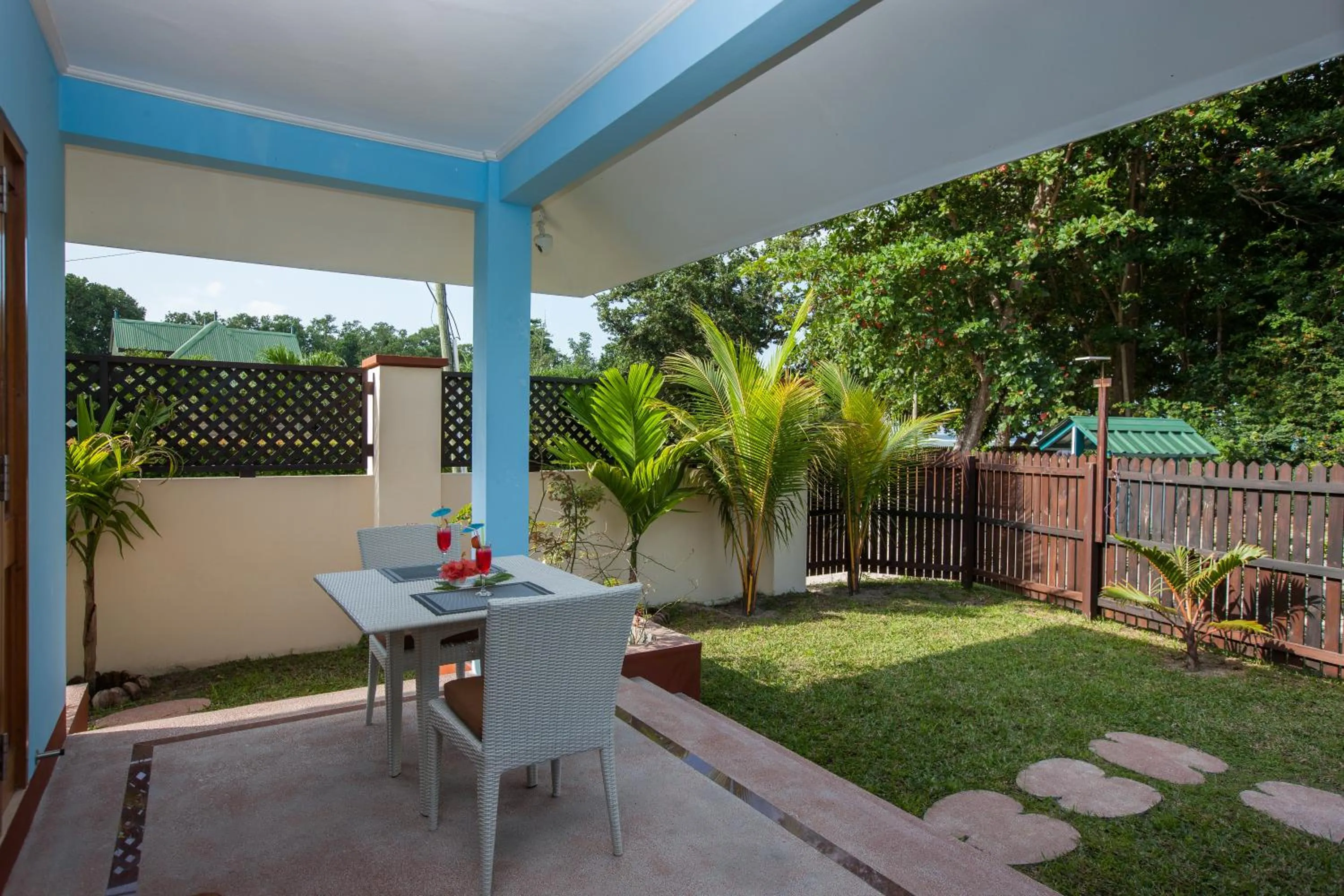 Seating area in Le Relax Self Catering Apartment