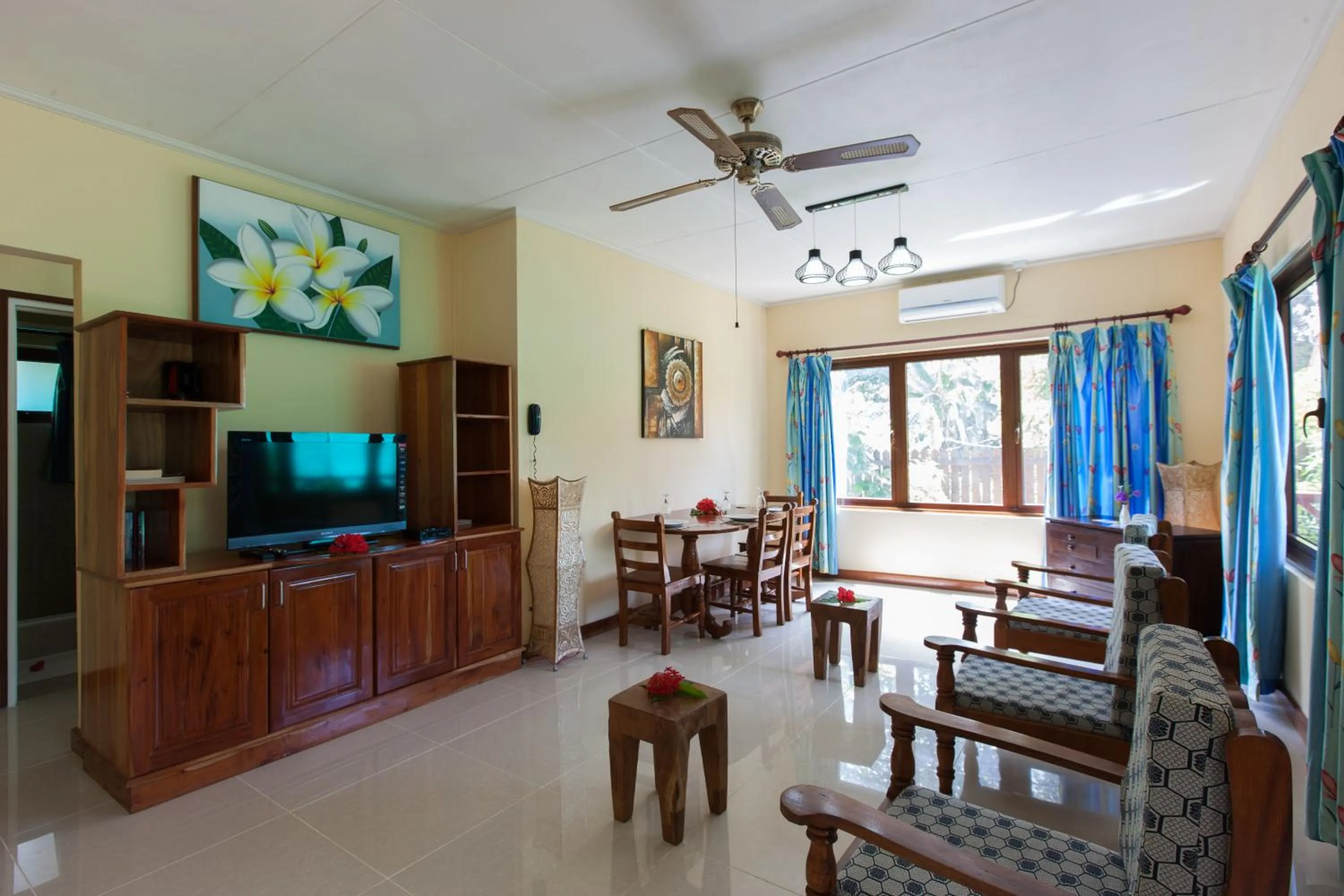 Living room in Le Relax Self Catering Apartment
