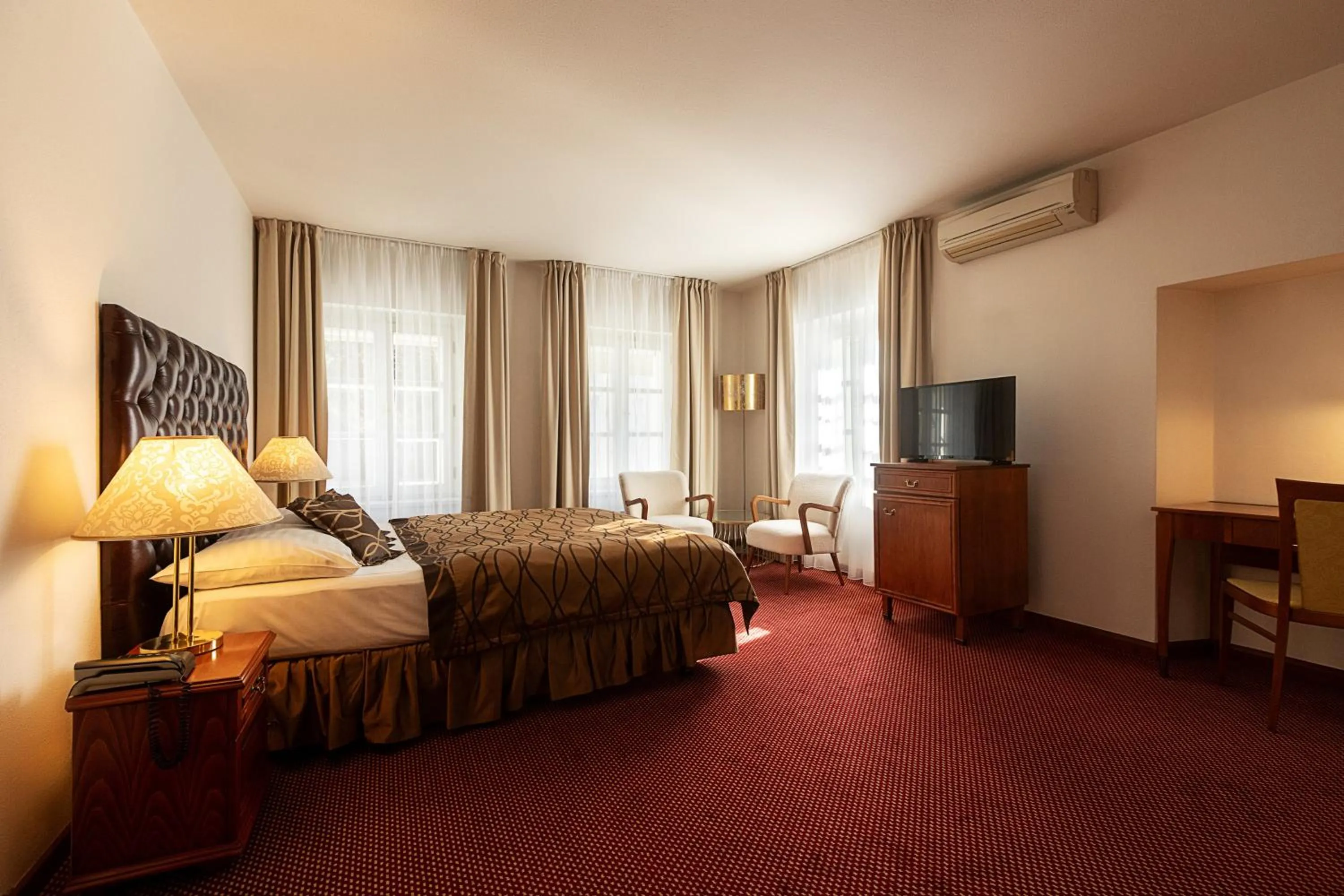 Photo of the whole room, Bed in Hotel Hoffmeister