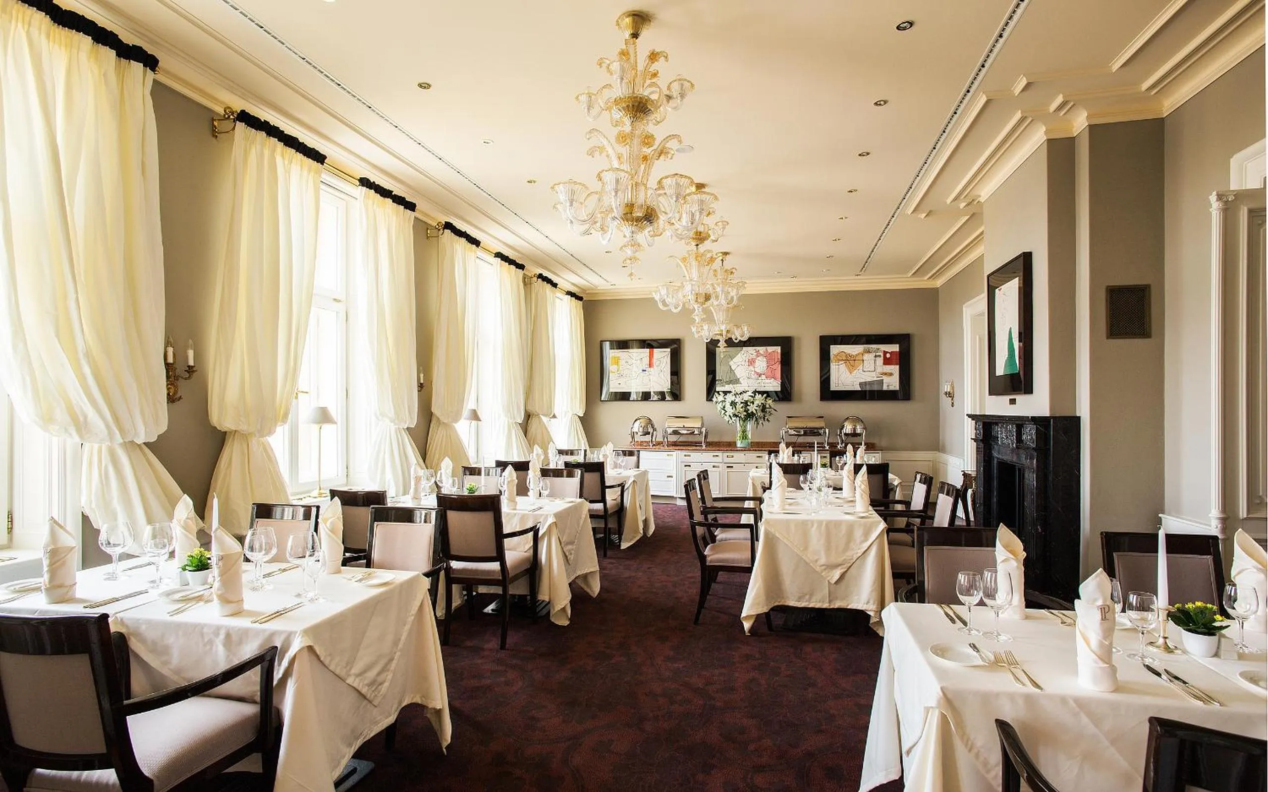 Restaurant/places to eat in Le Palais Art Hotel Prague