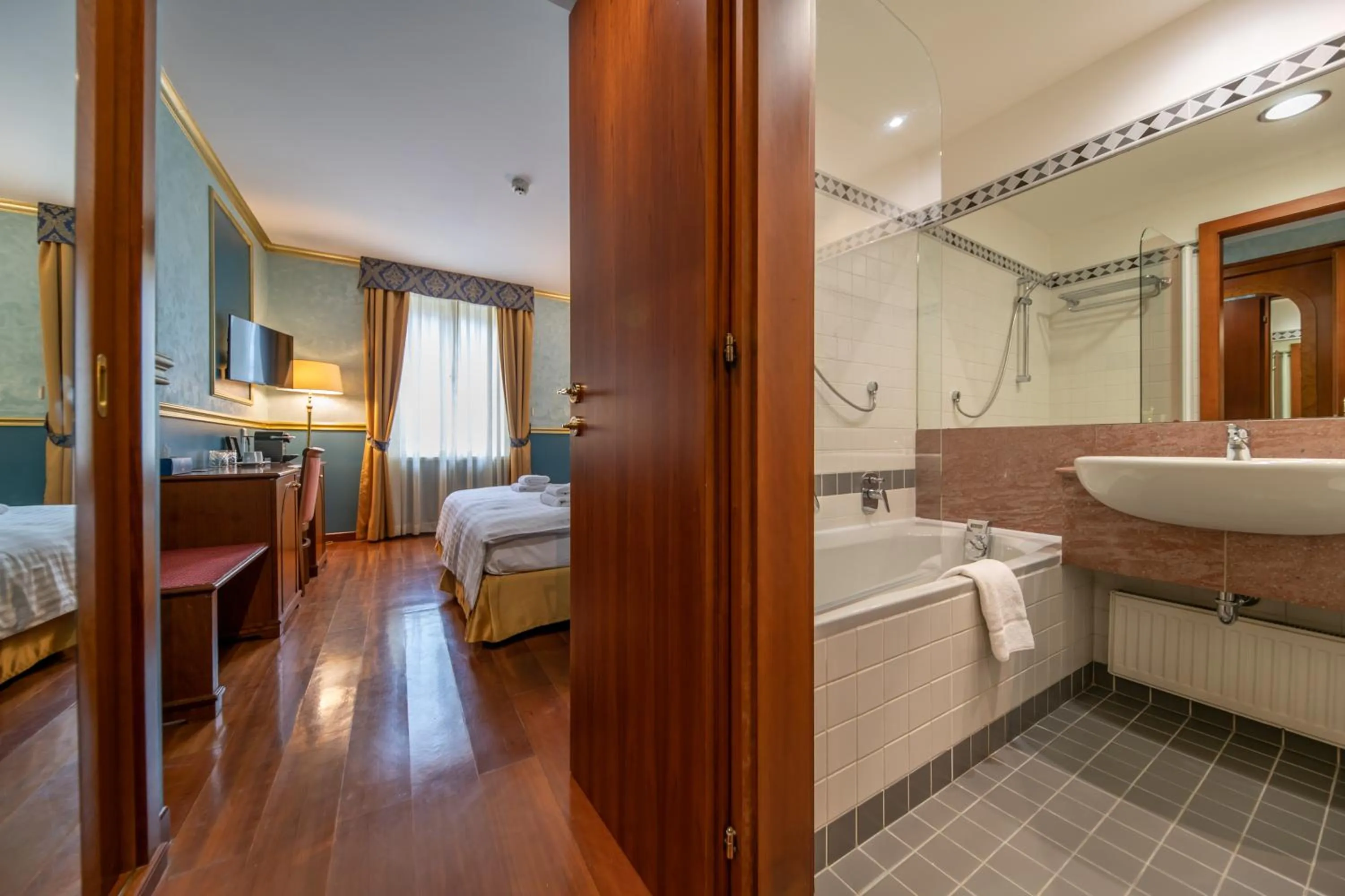 Bed in Hotel Kinsky Fountain