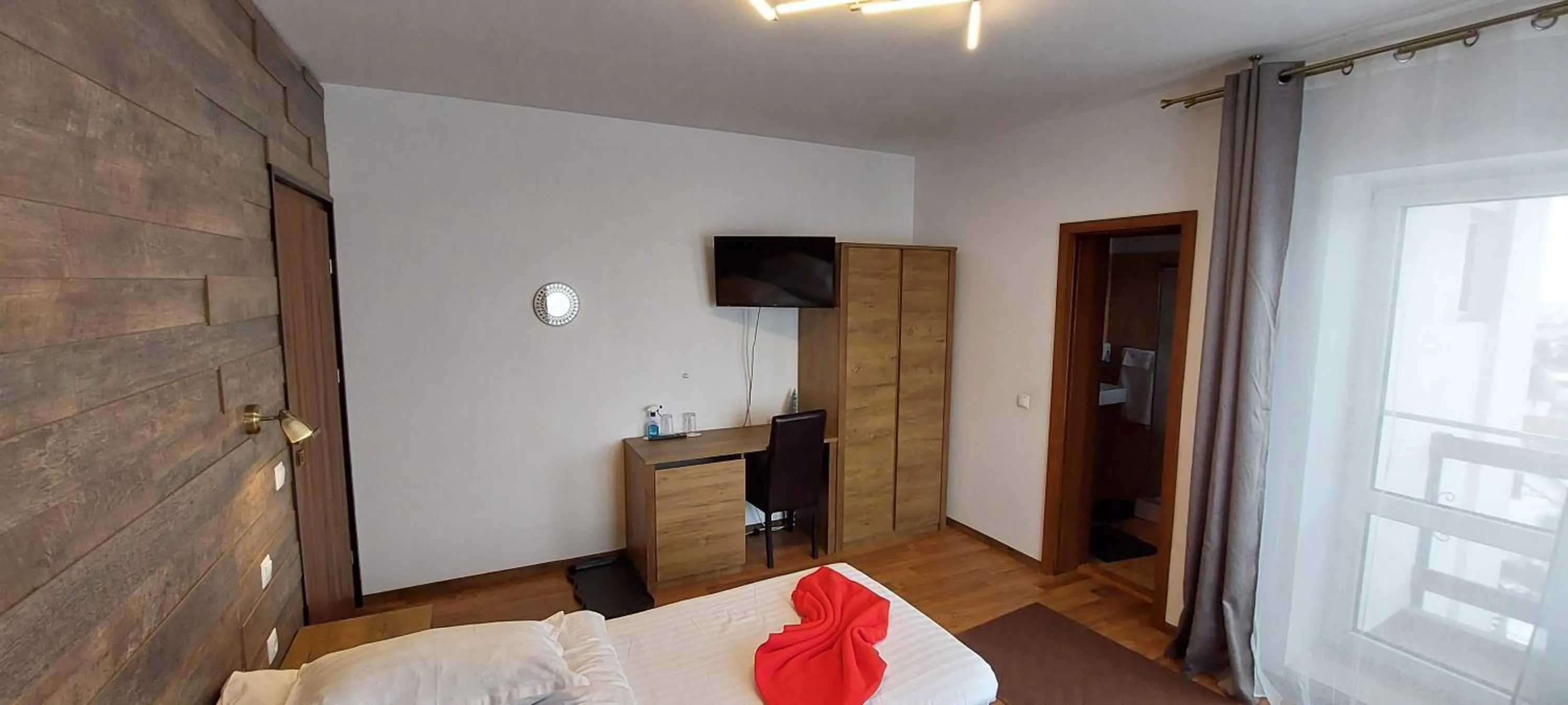 Bed in Pensiunea Riunione