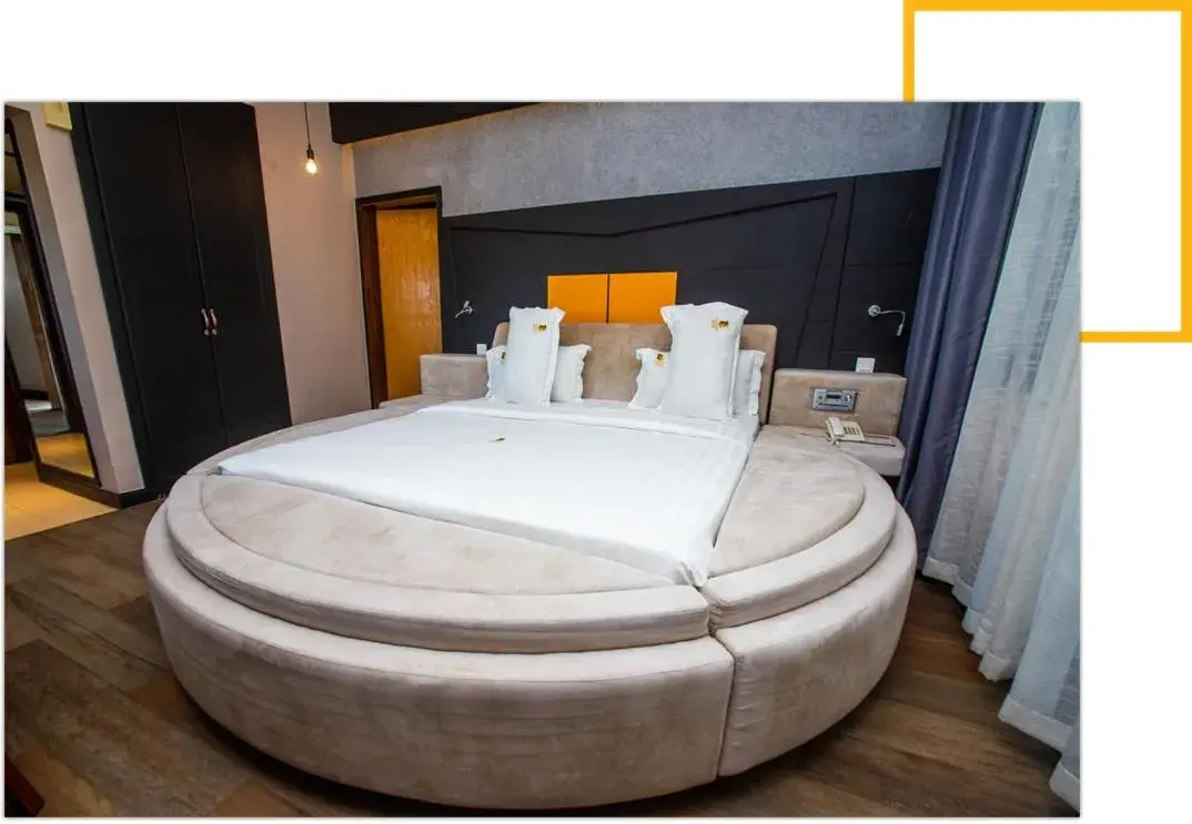 Presidential Single Room - single occupancy in Gold Crest Hotel Presidential Single Room - single occupancy in Gold Crest Hotel