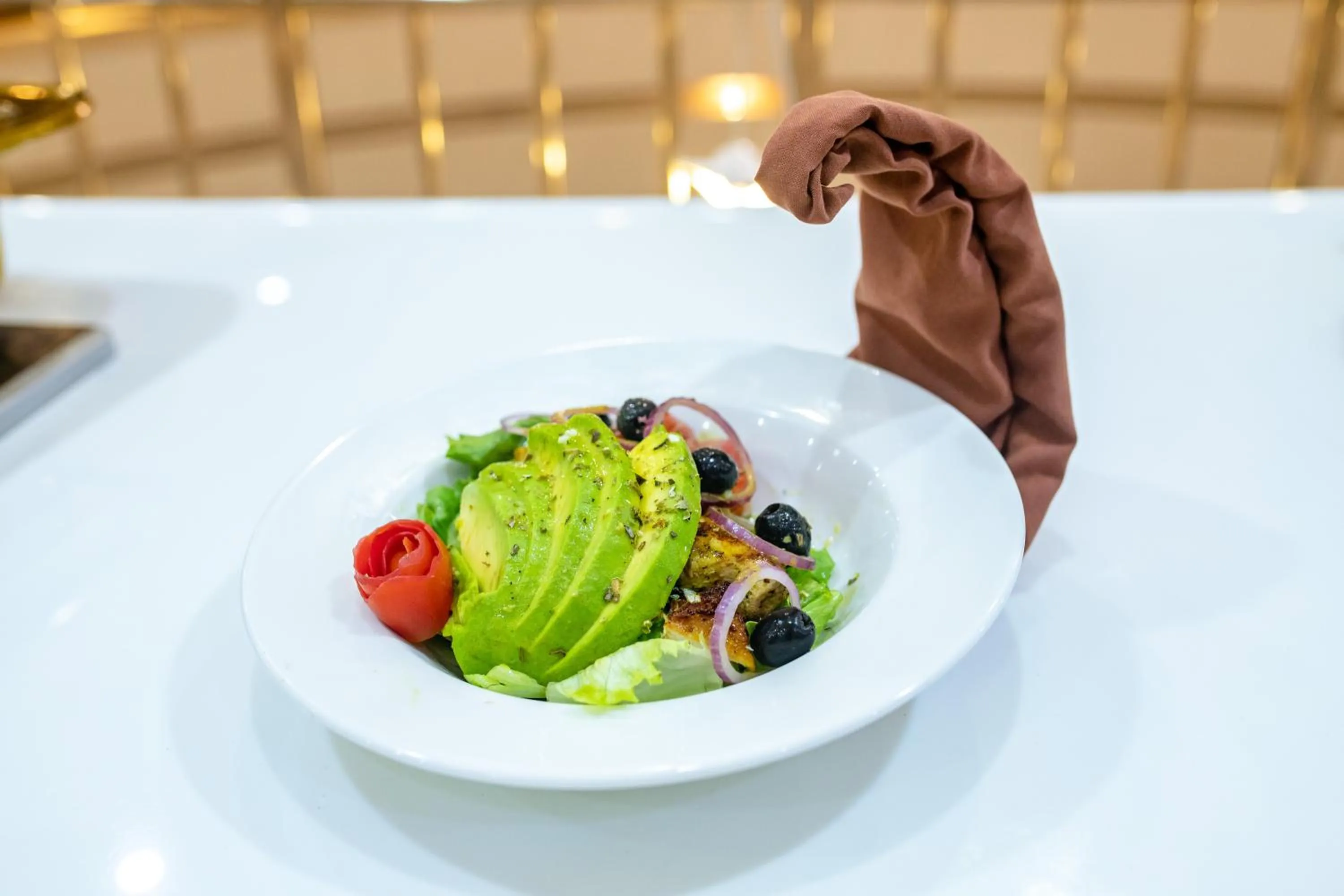 Meals in Gold Crest Hotel