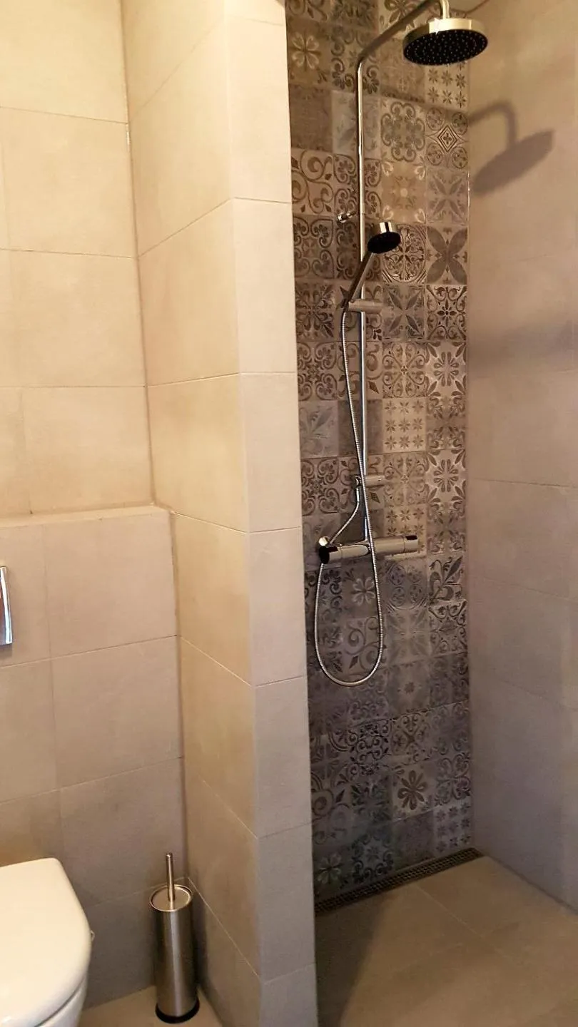 Harbour Inn - Guesthouse