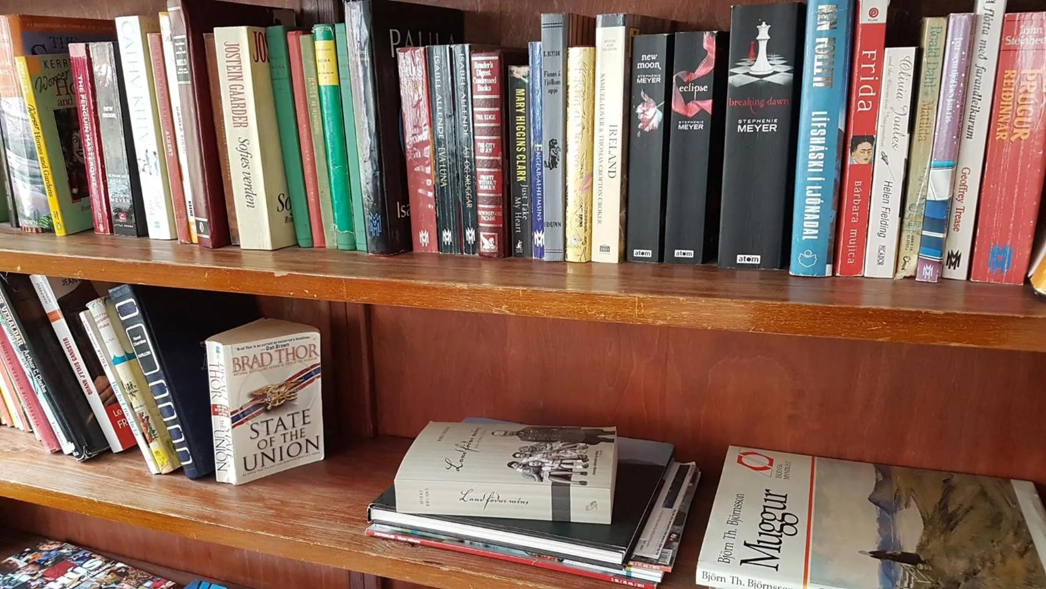 Library in Harbour Inn - Guesthouse