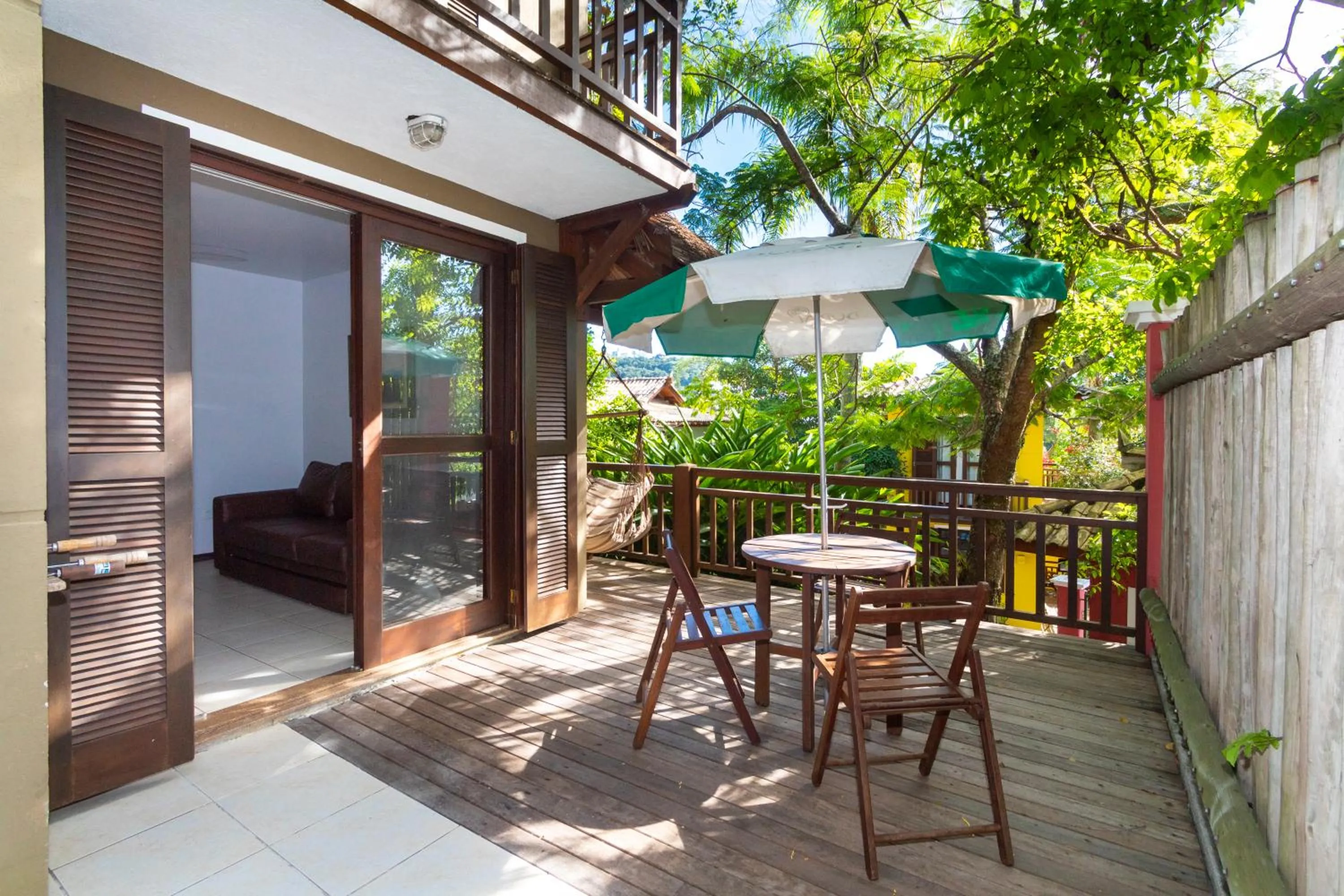 Facade/entrance in Dubai Bungalows Bombinhas