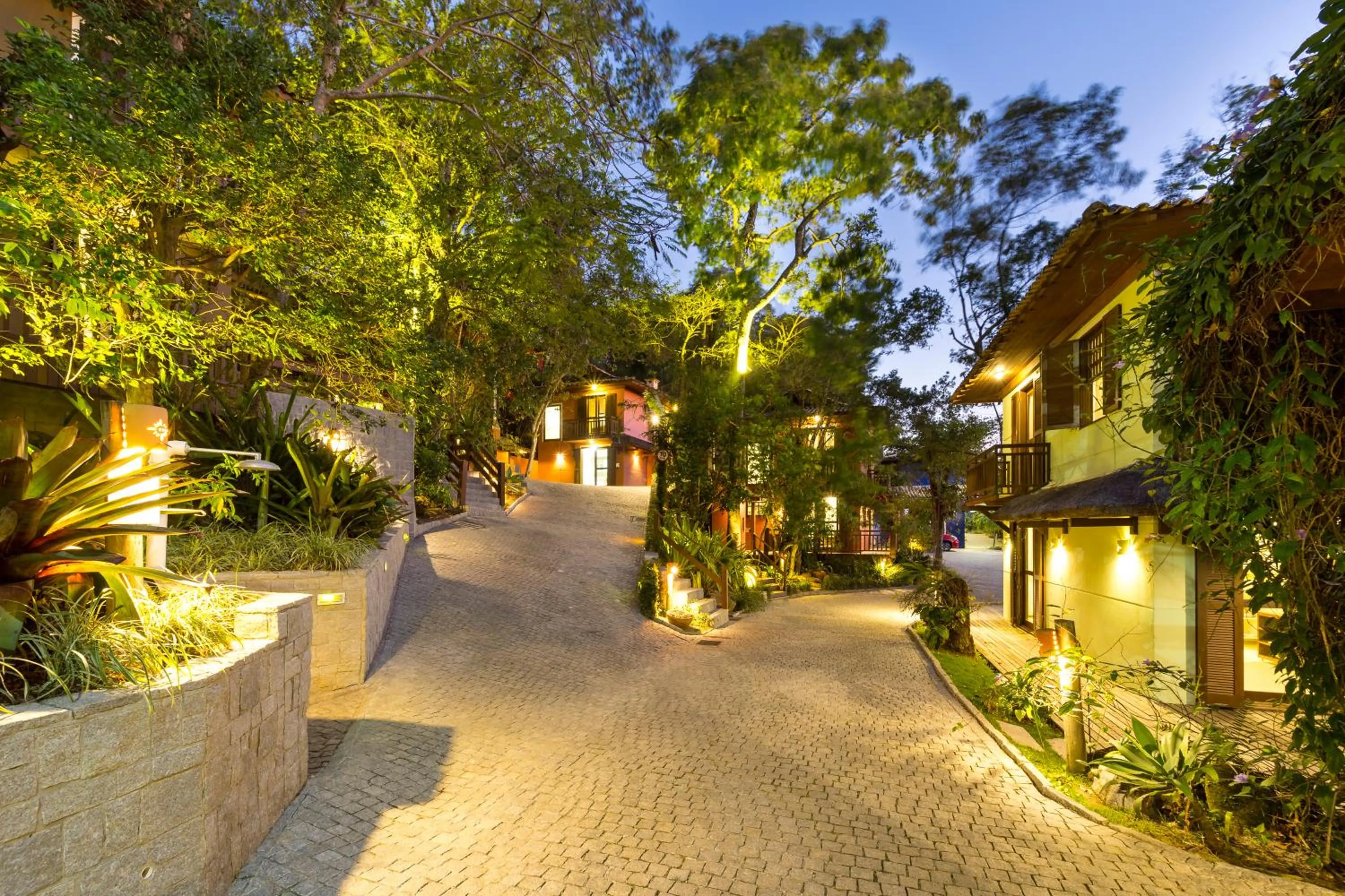 Facade/entrance in Dubai Bungalows Bombinhas