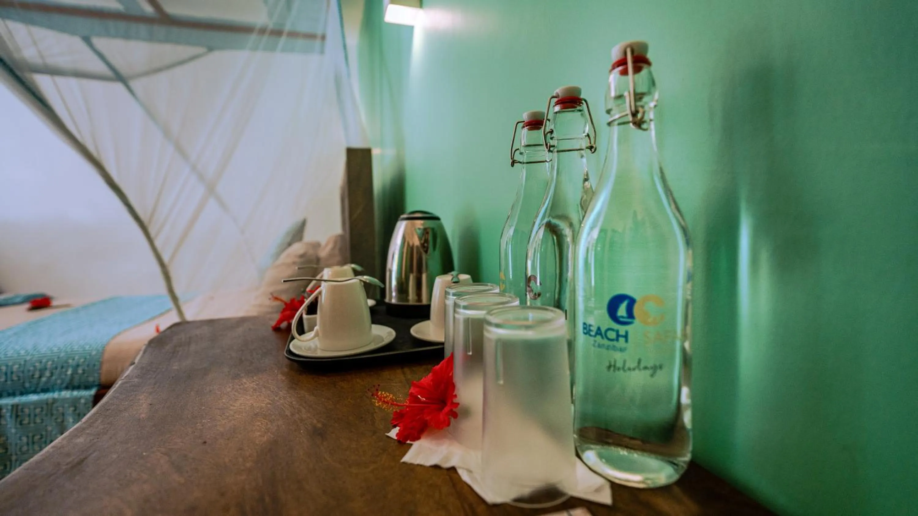 Coffee/tea facilities in Reef & Beach Resort - Spa Jambiani