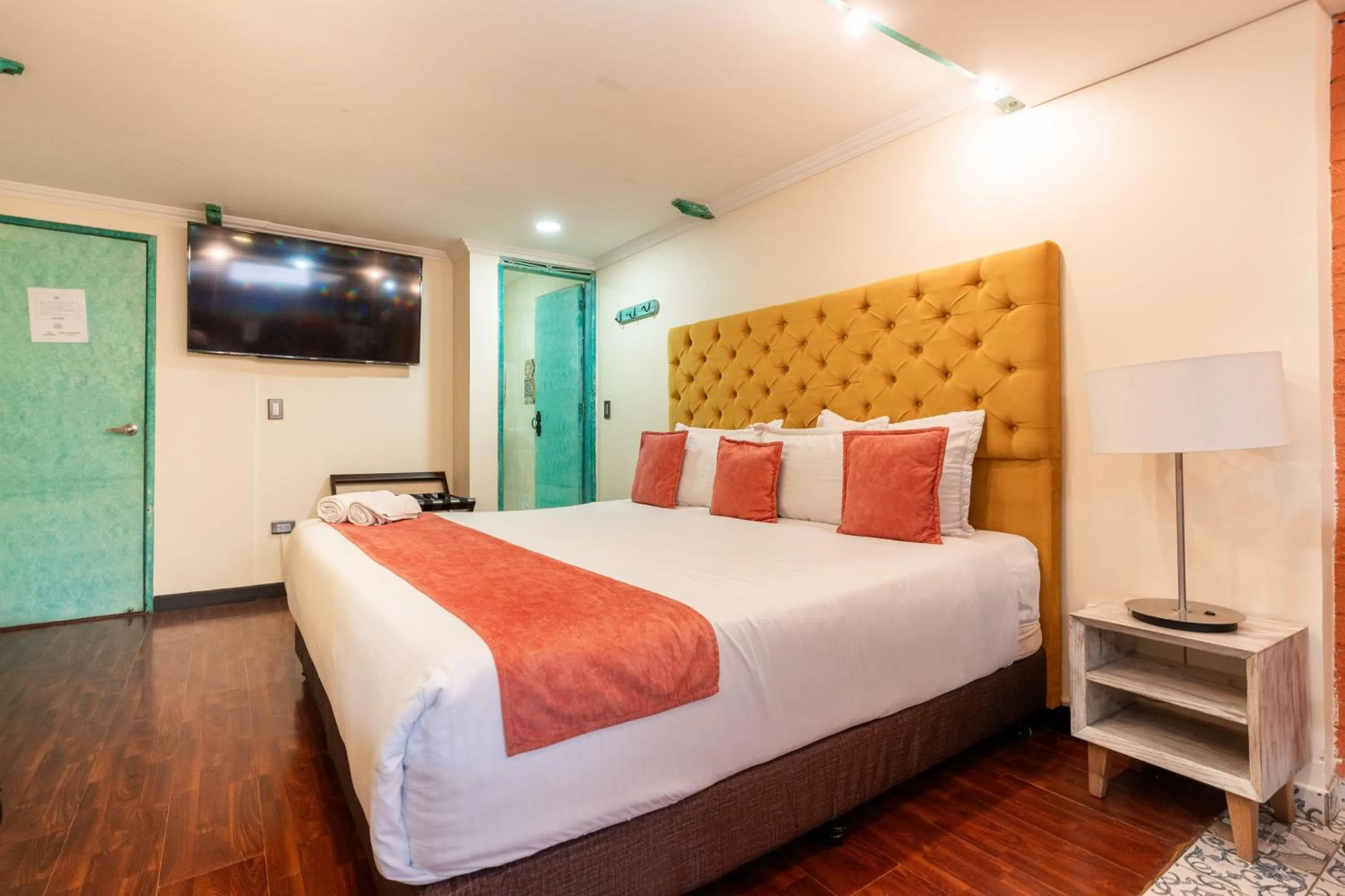 Bed in Hotel Casa Antigua