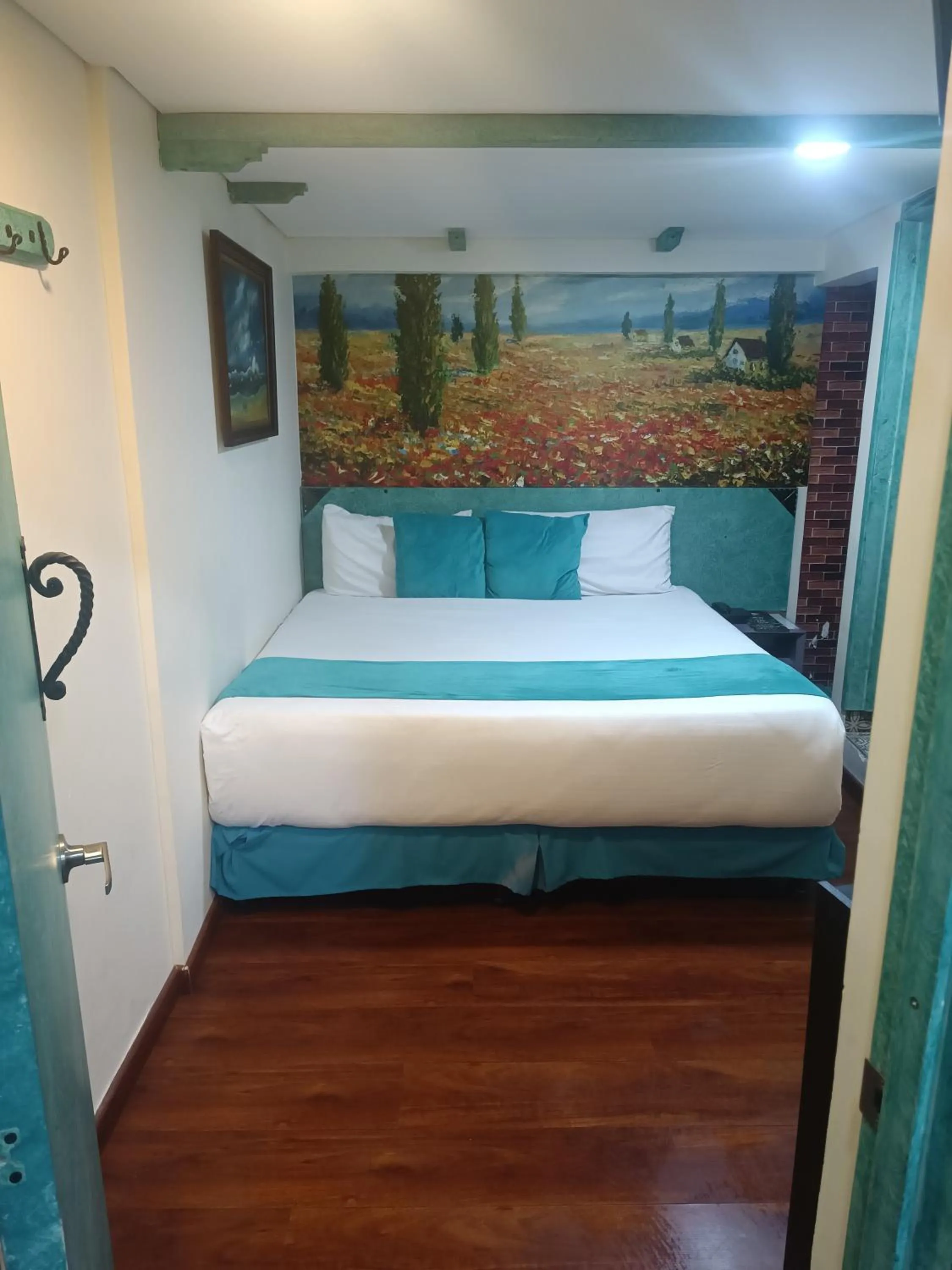 Bed in Hotel Casa Antigua