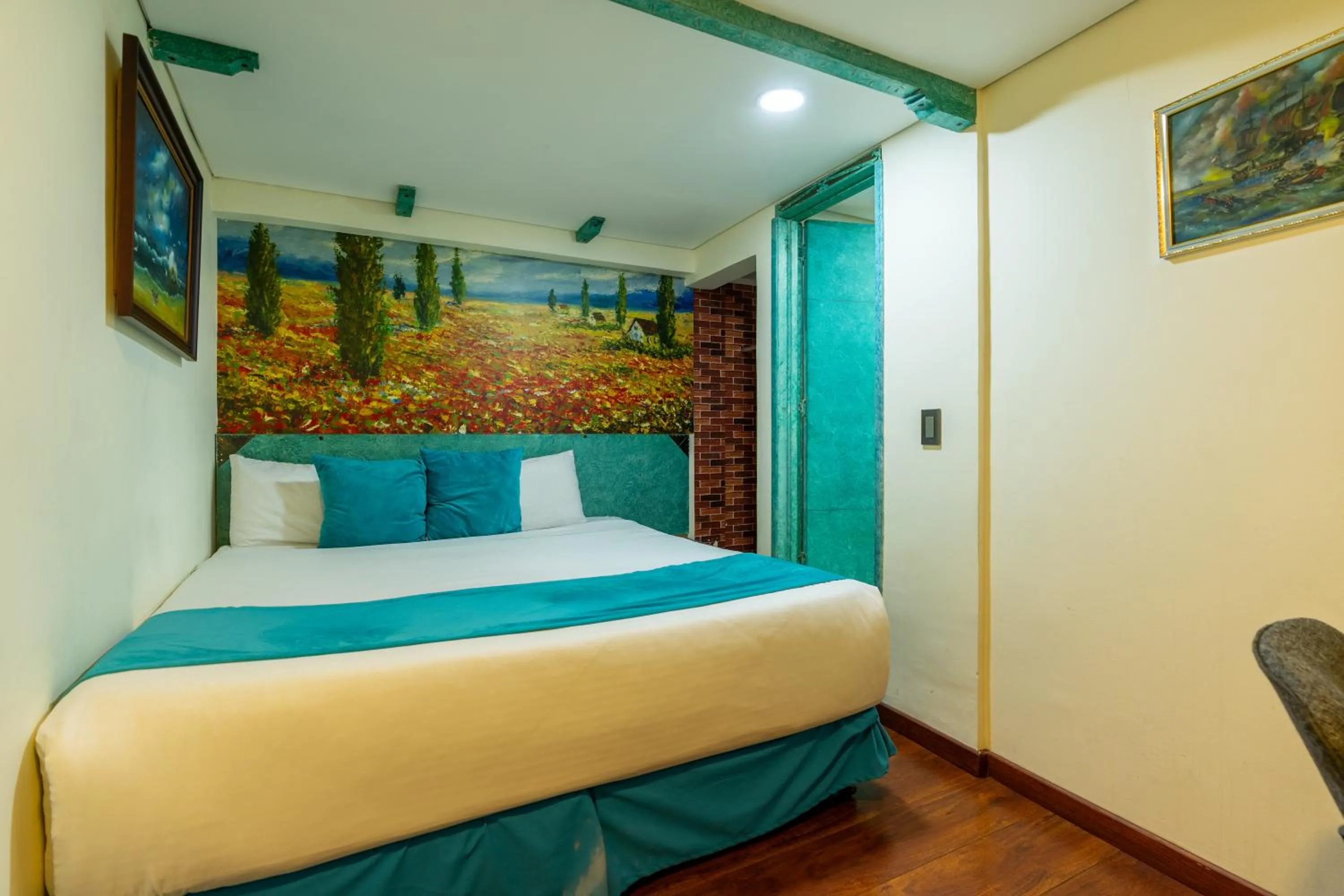 Bed in Hotel Casa Antigua