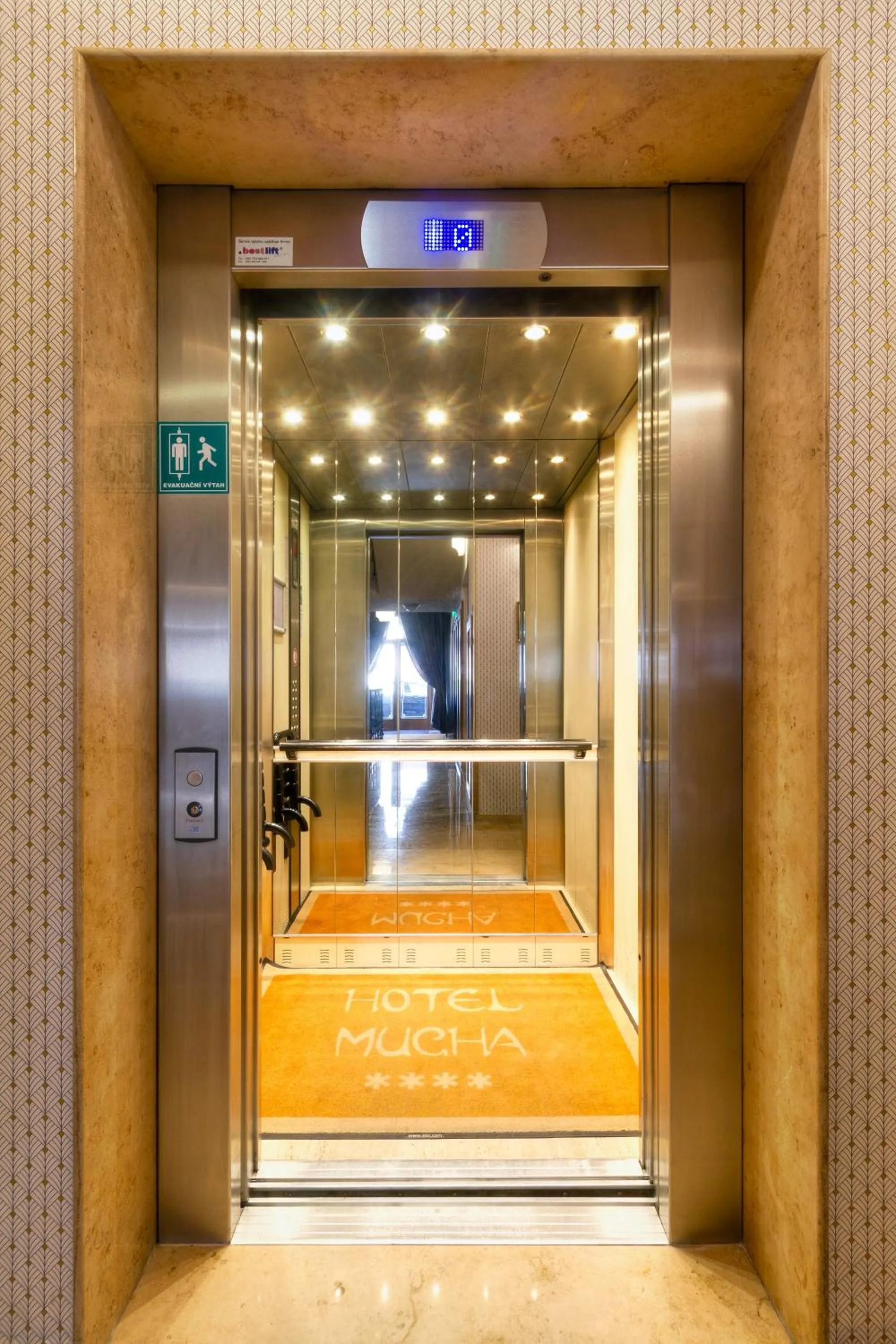 Property building in Hotel Mucha