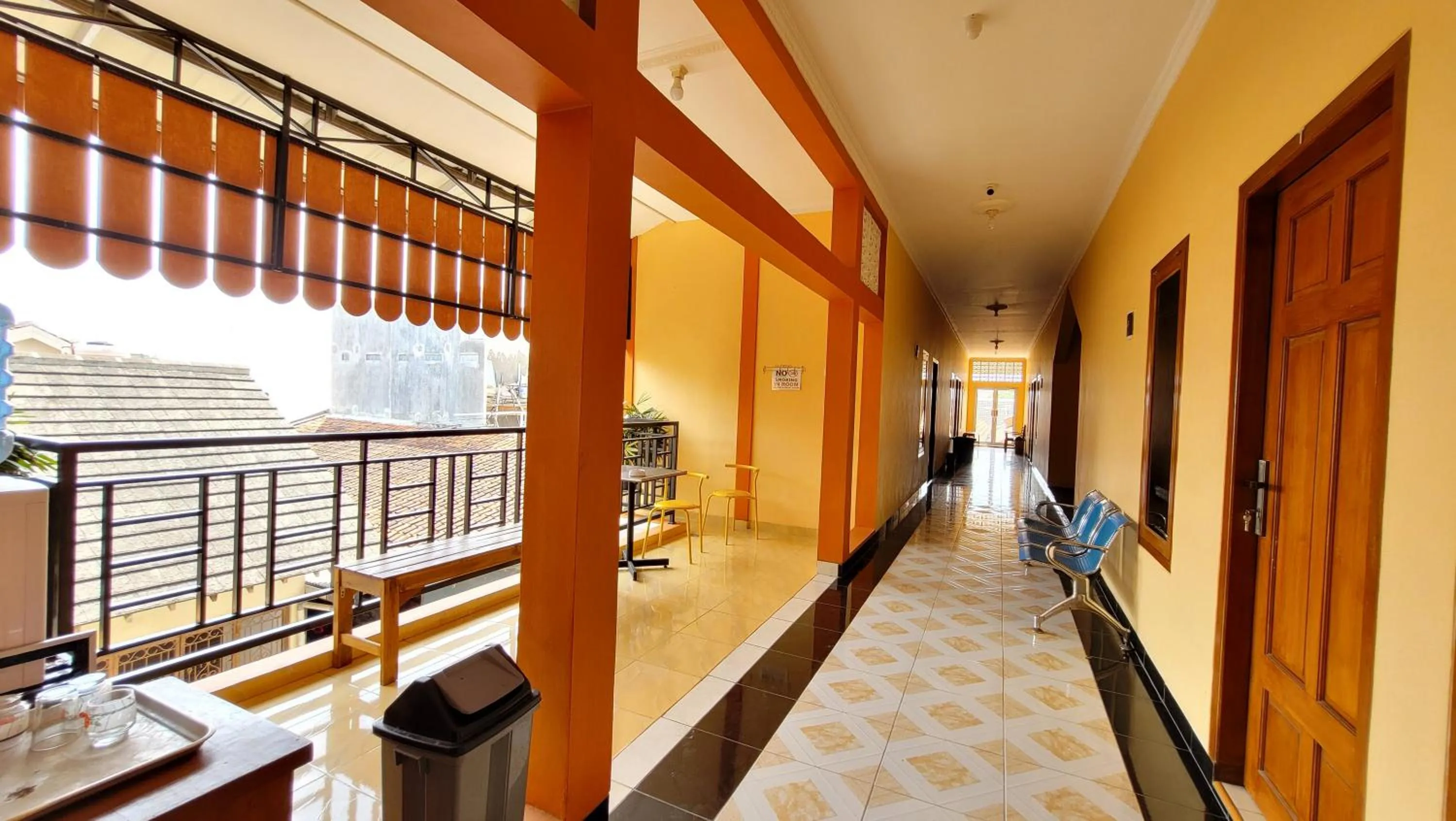 Property building in RedDoorz Syariah At Endrayanti Inn RSUD Yogyakarta