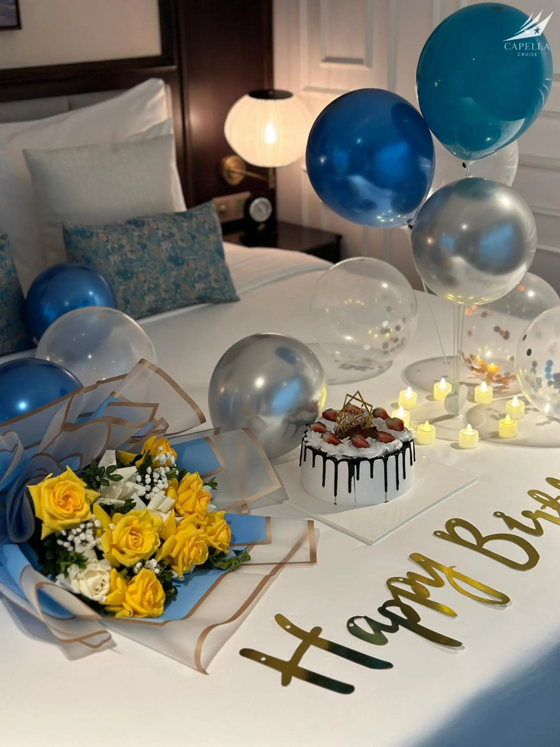 room service in Halong Capella Cruise - Member of Lyra cruise collection