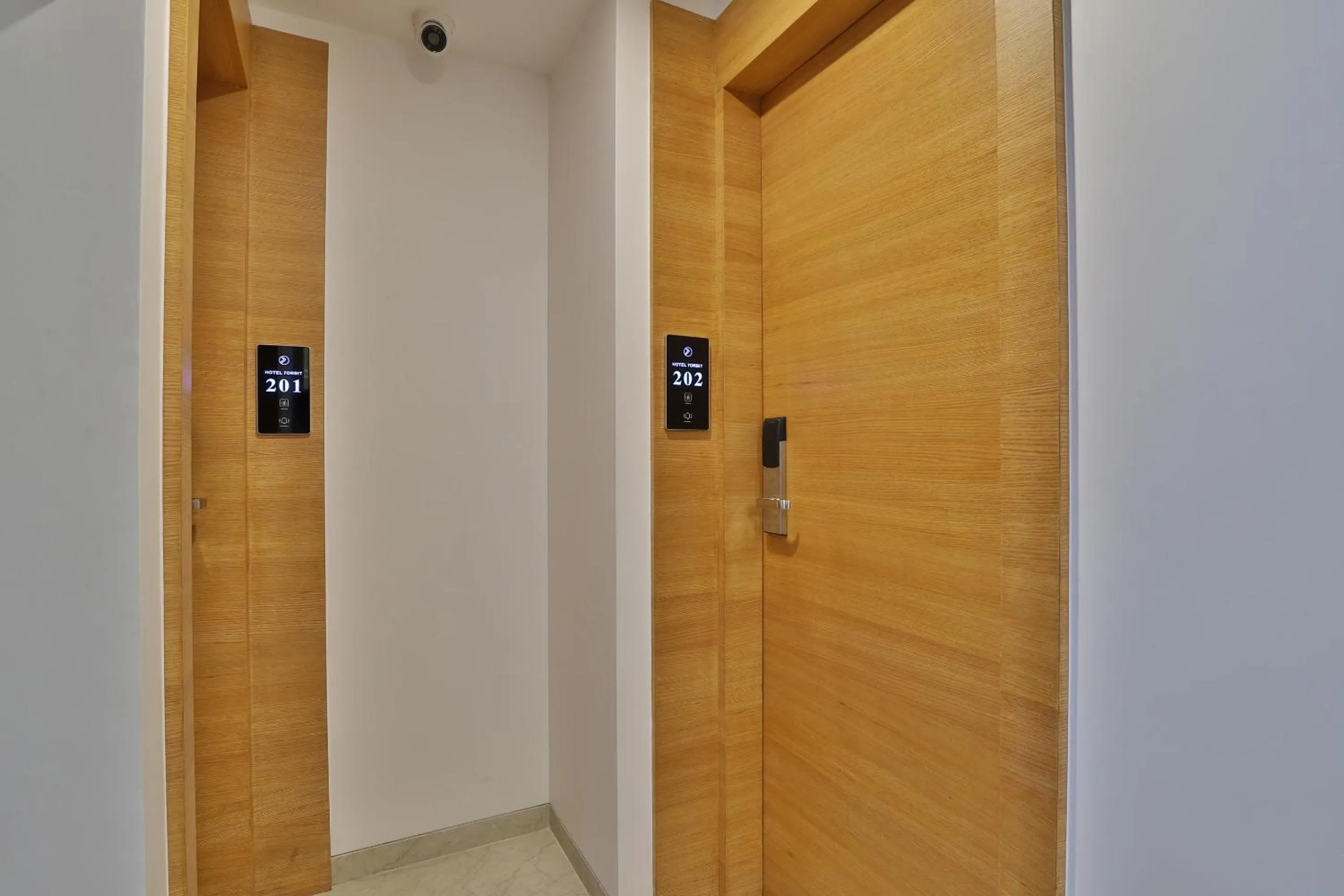 Solarium in 7 Orbit Hotel, Surat