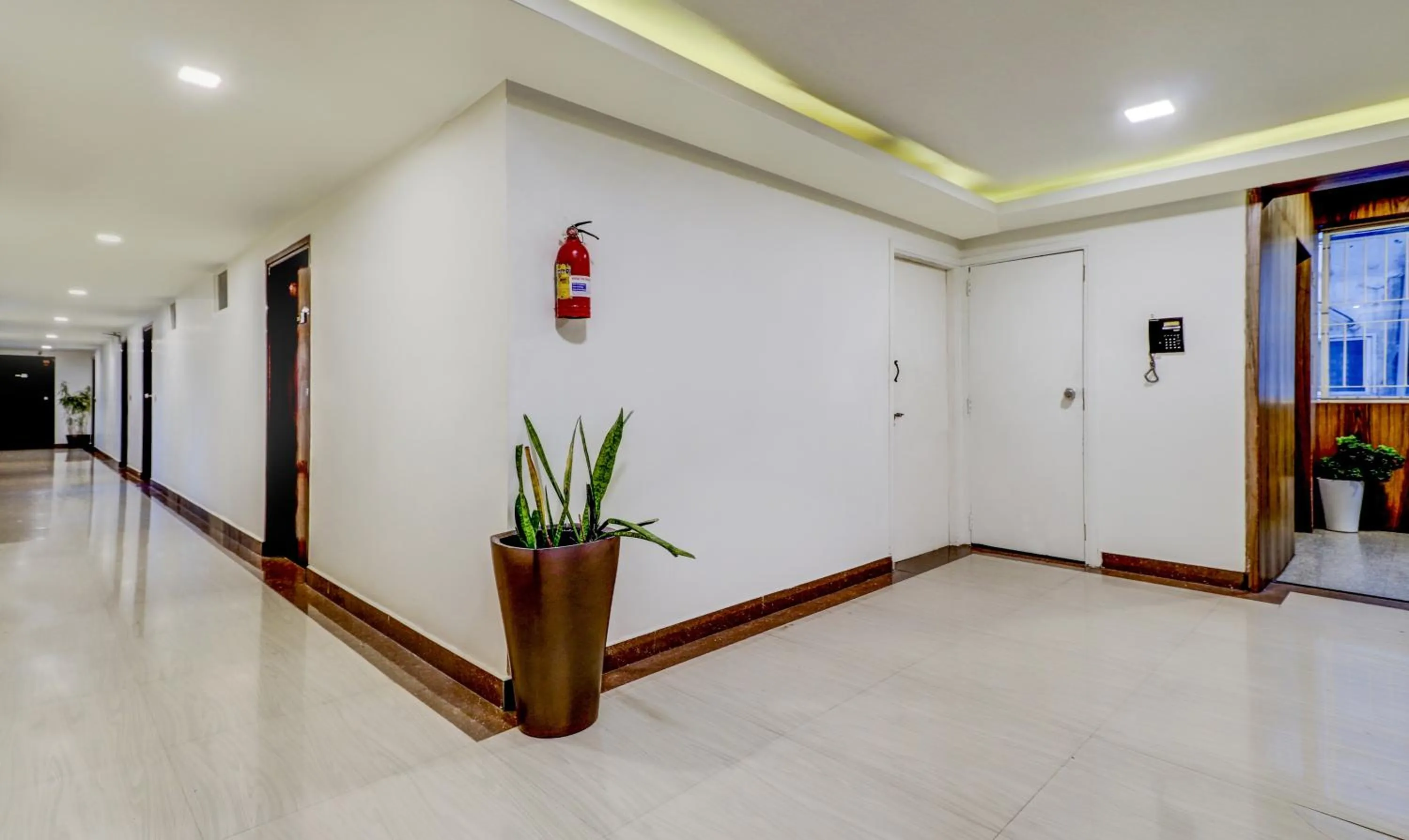 Lobby or reception in Treebo Paul's Inn