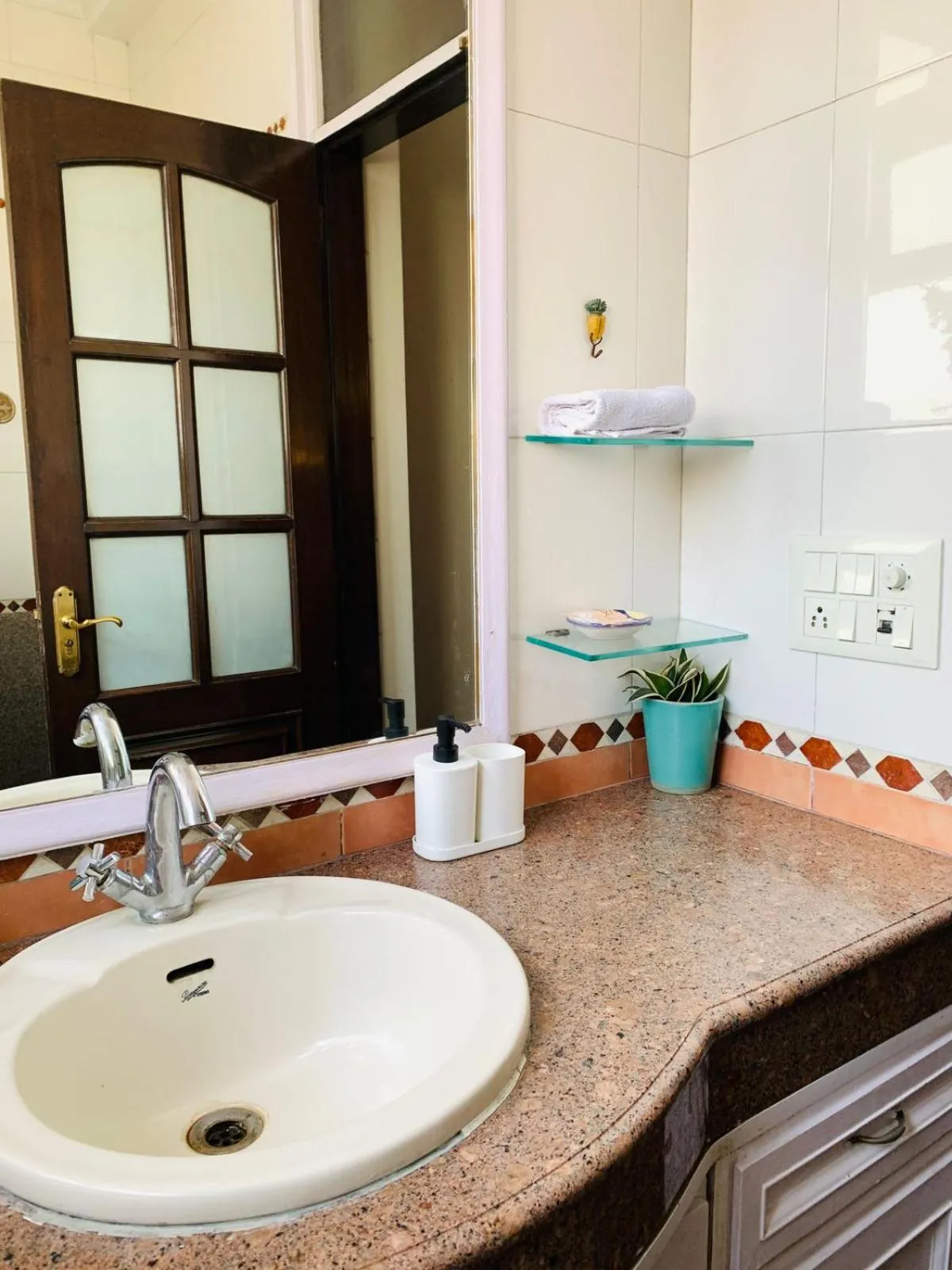 Bathroom in Vandana's Bed and breakfast