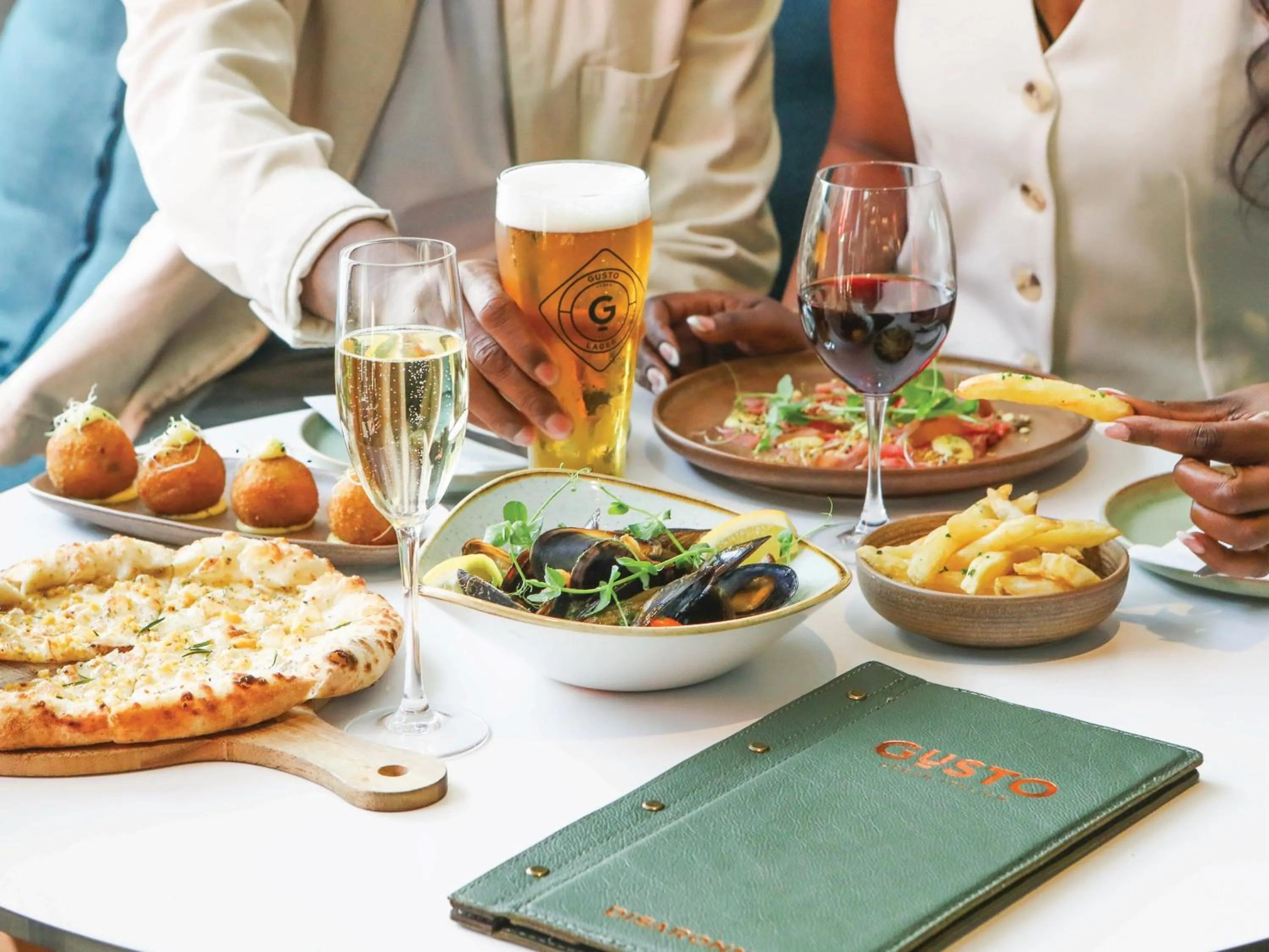 Restaurant/places to eat in Century City Hotel Bridgewater