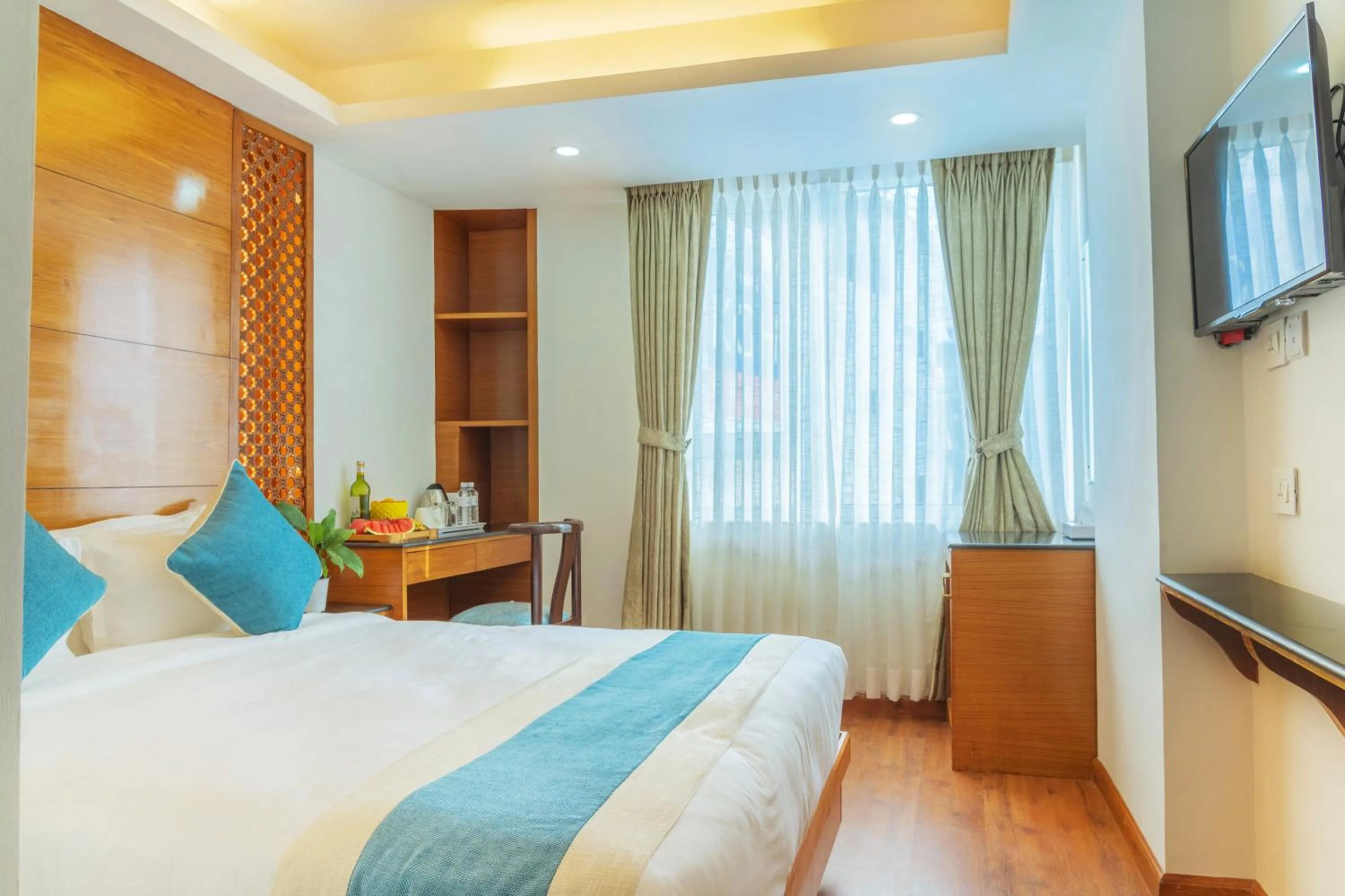 Bedroom, Bed in Hotel Tradition and Spa