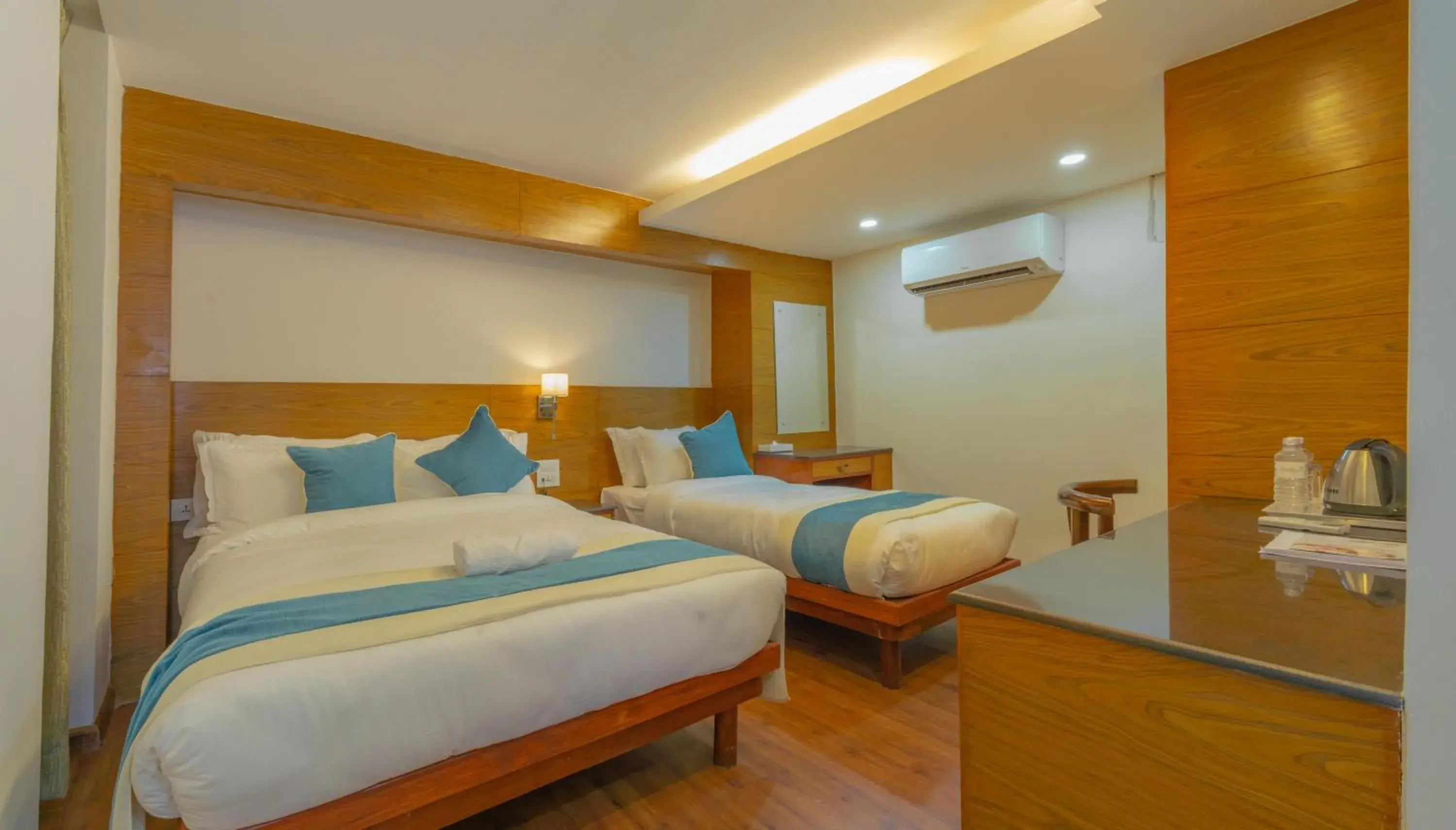 Classic Triple Room in Hotel Tradition and Spa Classic Triple Room in Hotel Tradition and Spa