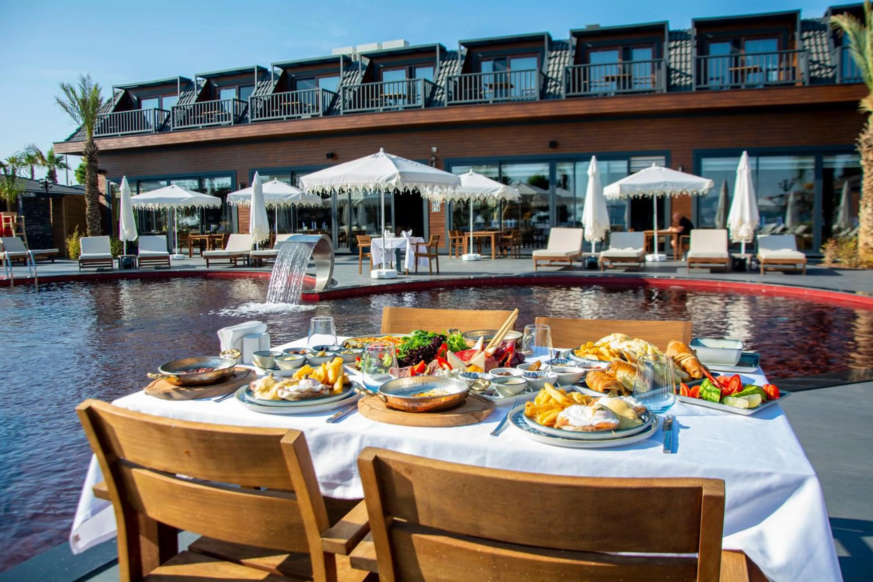 Restaurant/places to eat in Porto Amore Club Hotel