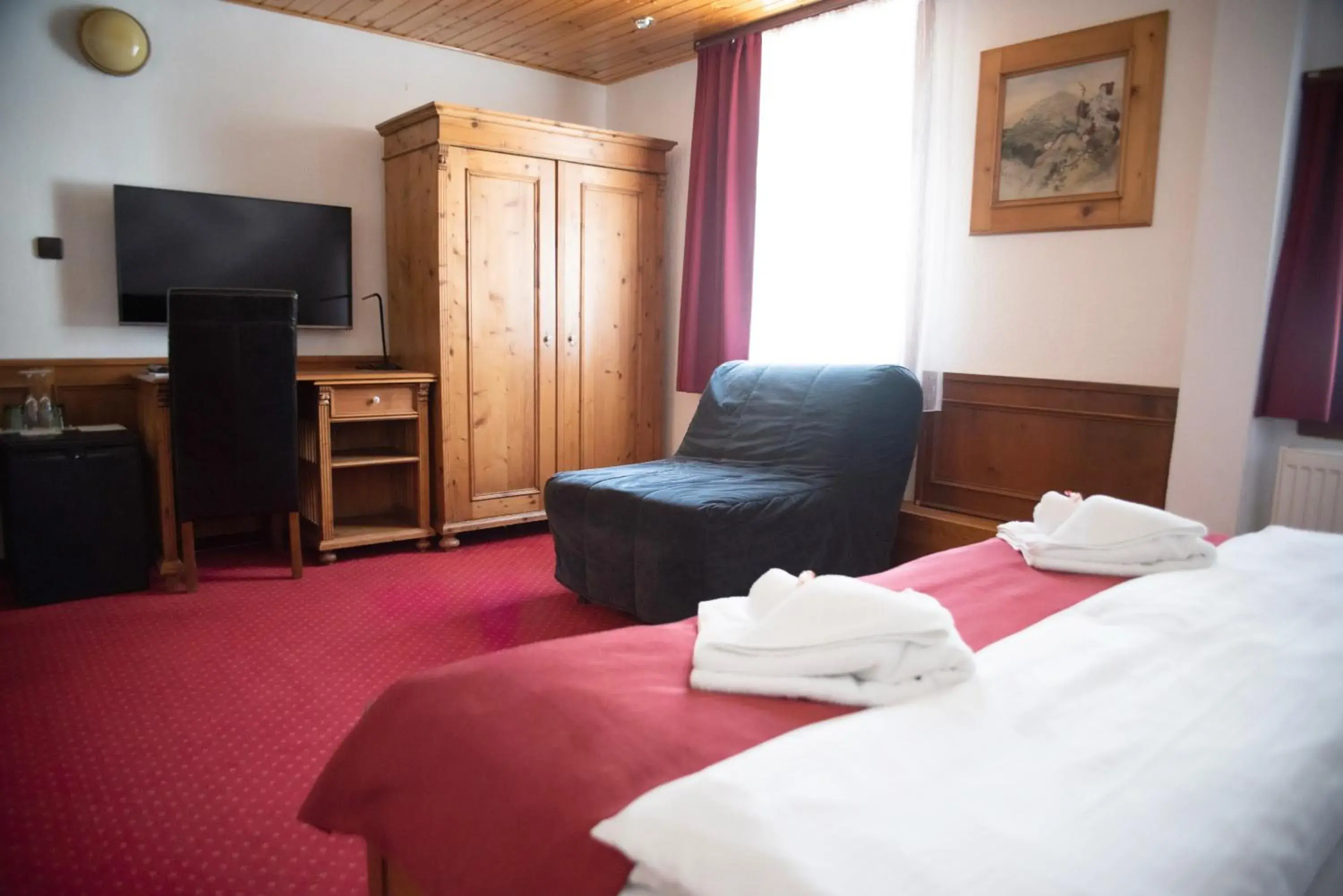 Double Room with Extra Bed in Hotel Jelinek Double Room with Extra Bed in Hotel Jelinek