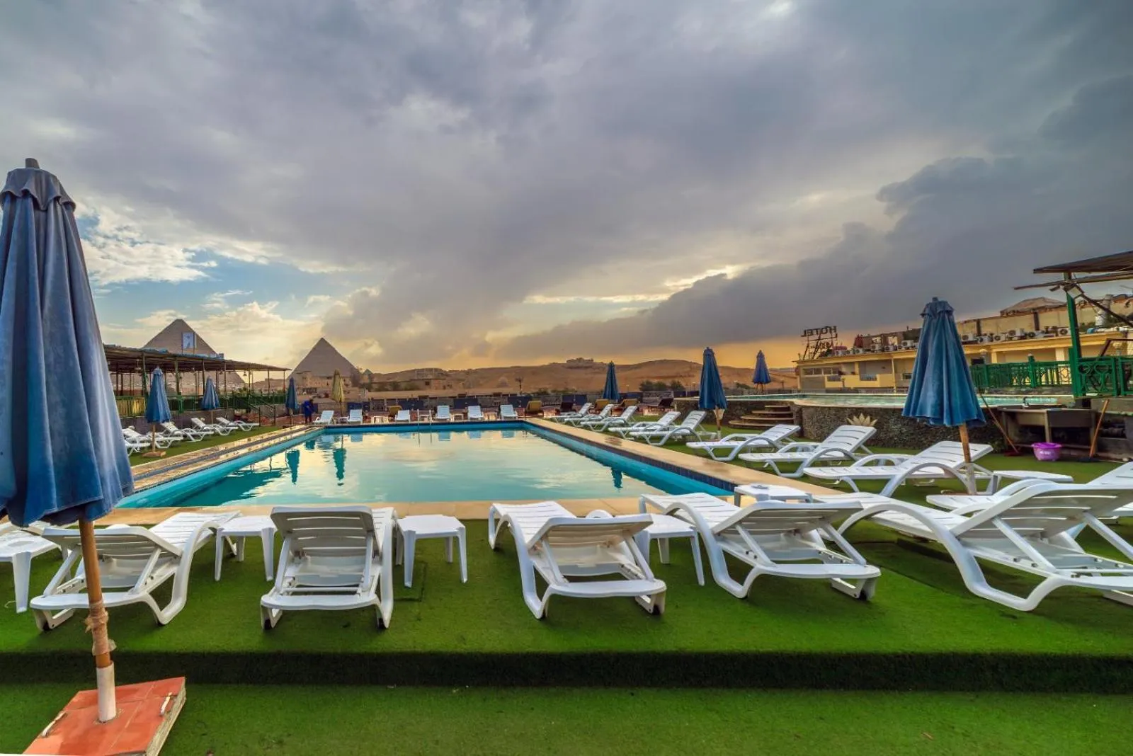 Swimming pool in Regency Pyramids Hotel