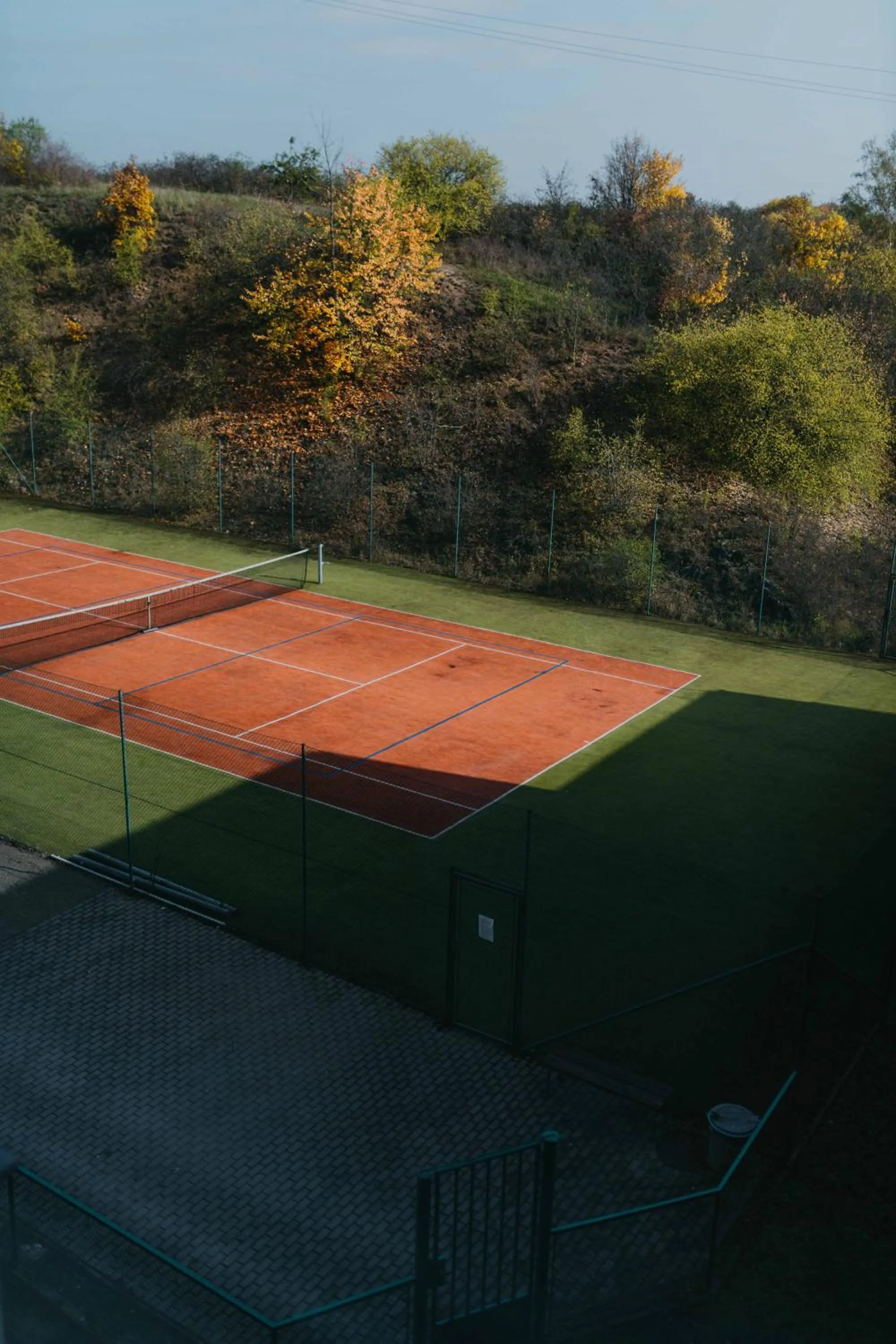 Tennis court in OREA Resort Santon Brno
