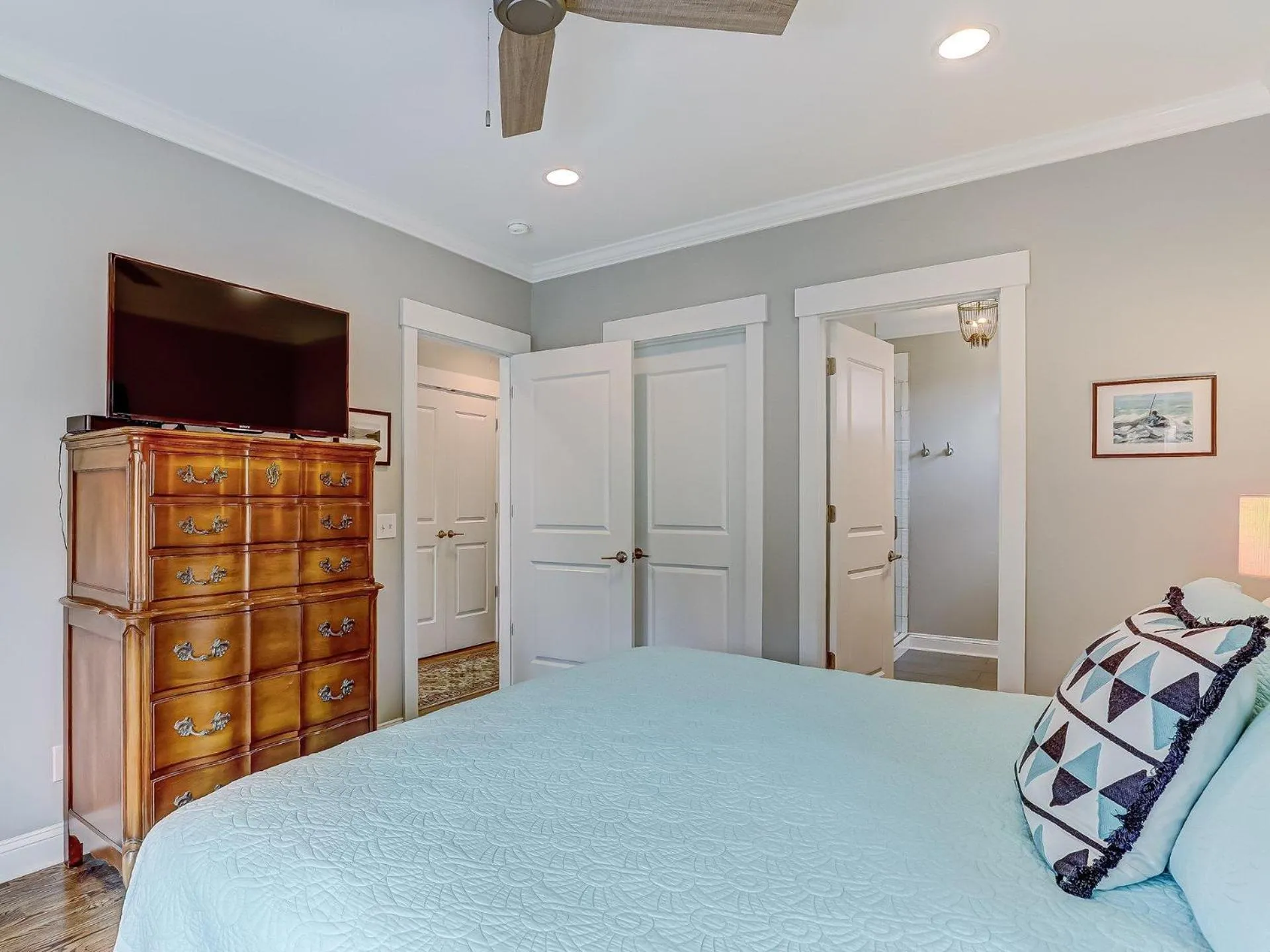 Bed in Oyster Shooter