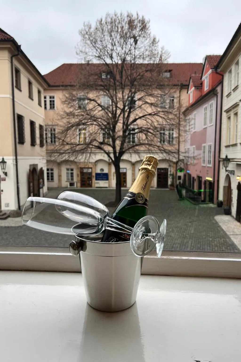 Drinks in Hotel Metamorphis